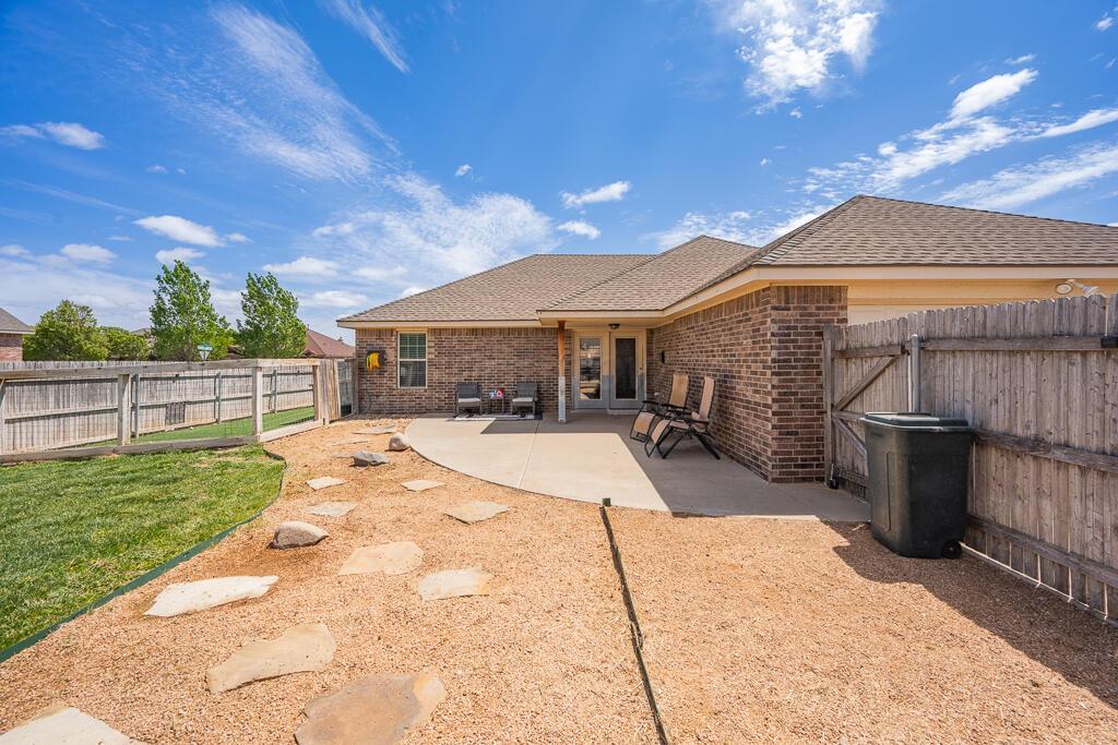 8100 Knoxville Drive Property Photo 17