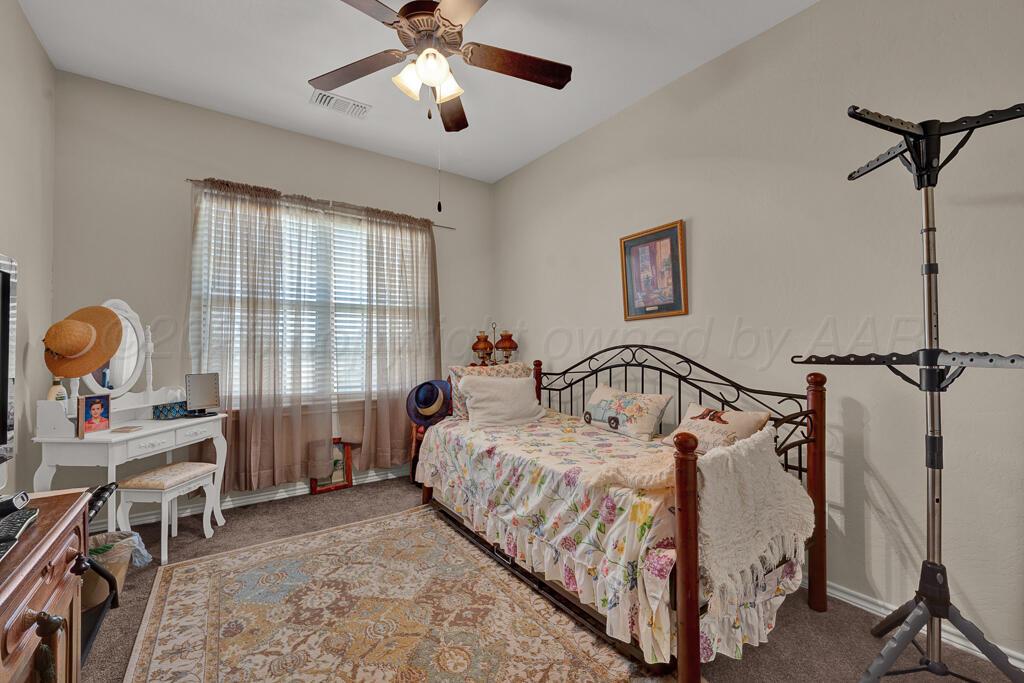1018 Rosenda Lane Property Photo 19