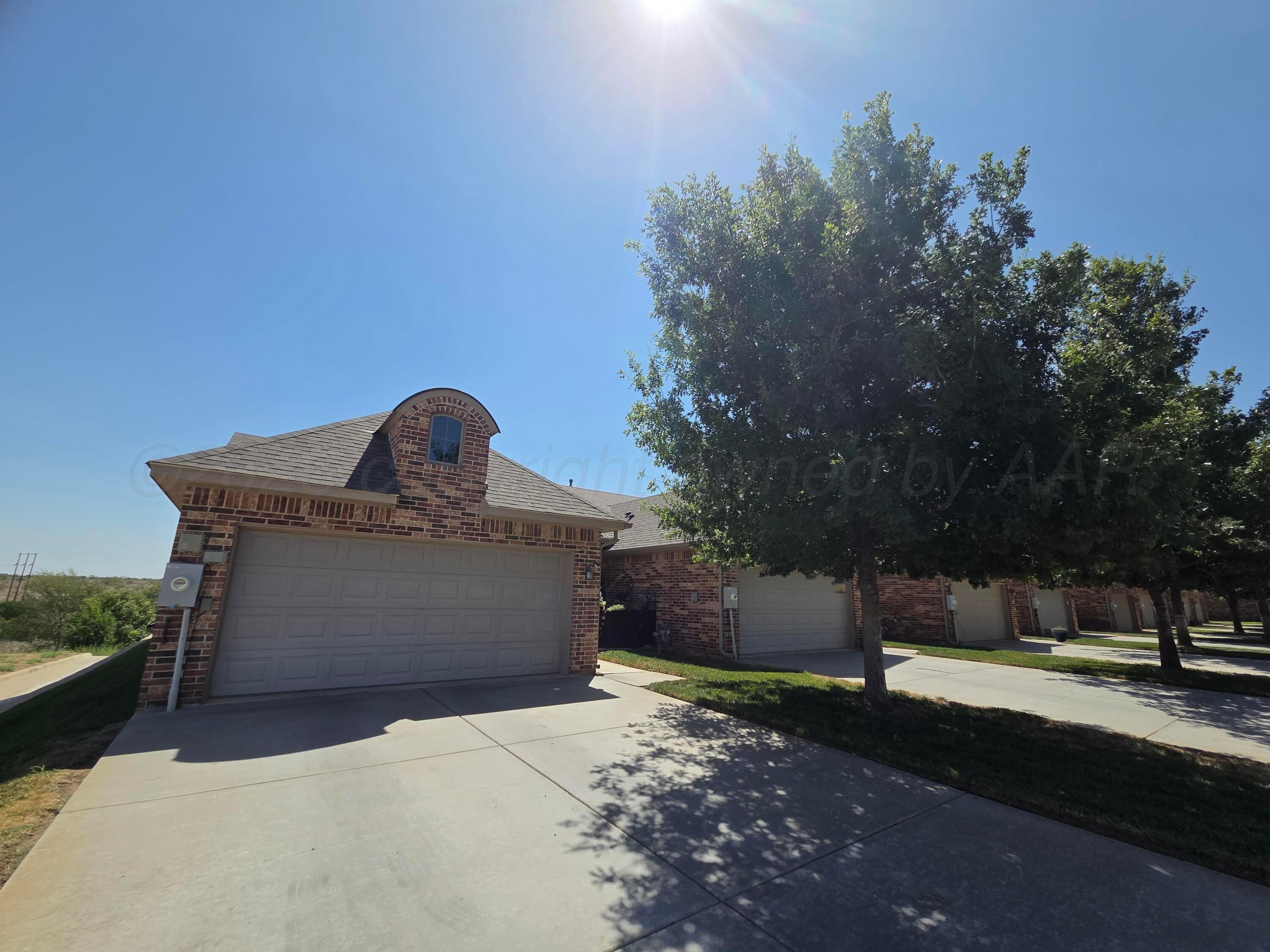 1018 Rosenda Lane Property Photo 28