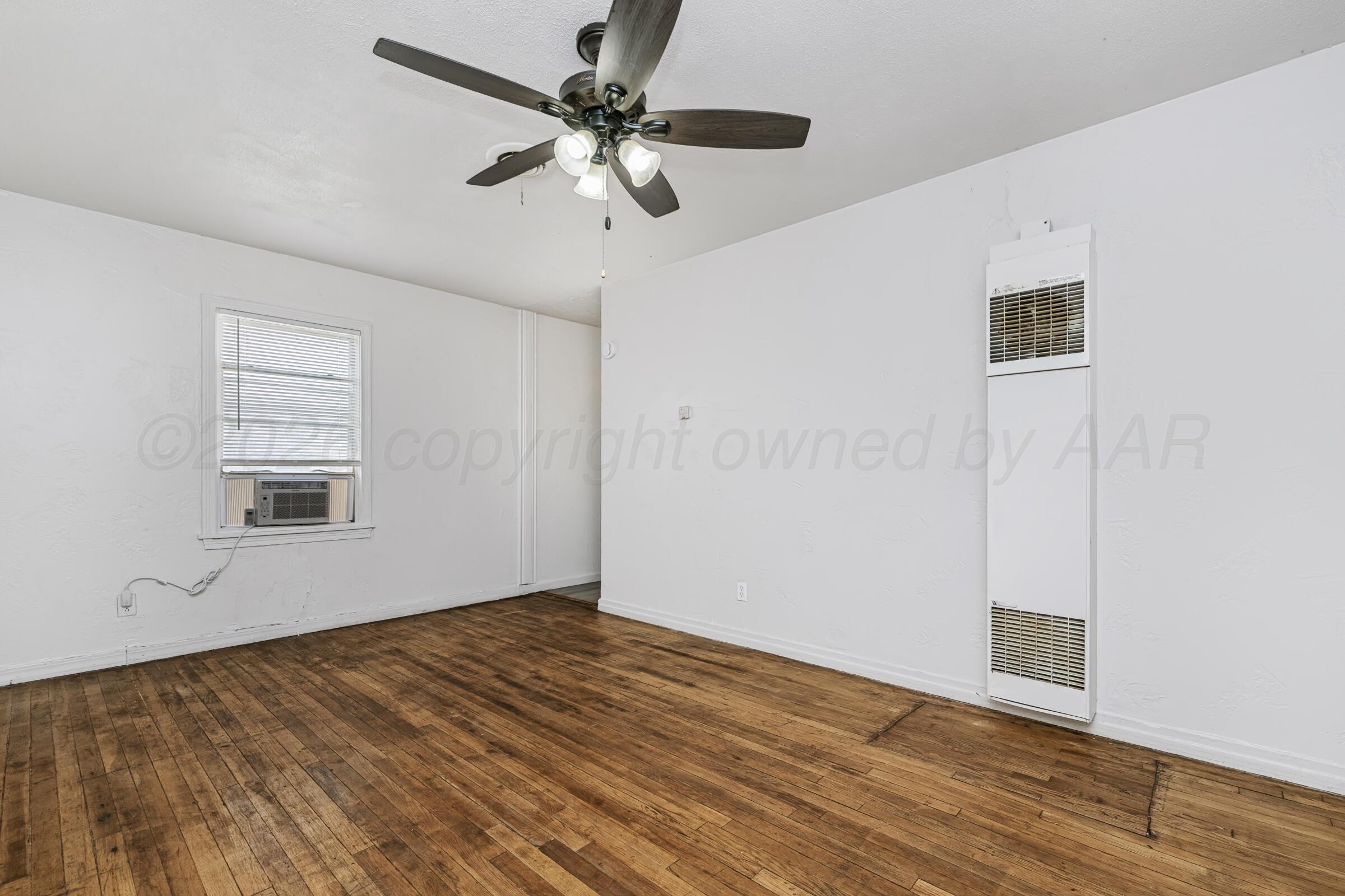 1402-a Dunaway Street Property Photo 5