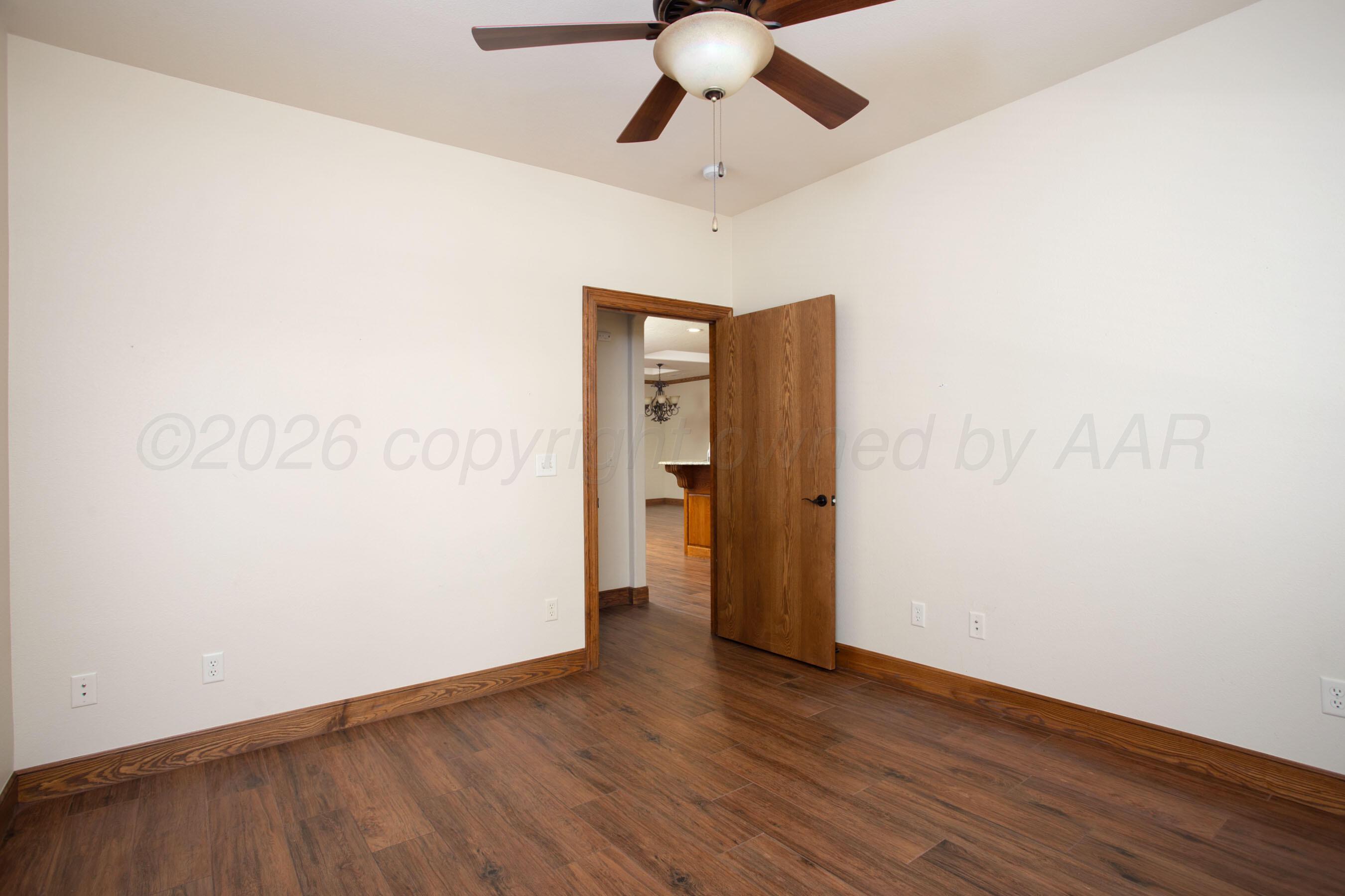 4800 Cape Colony Drive Property Photo 11