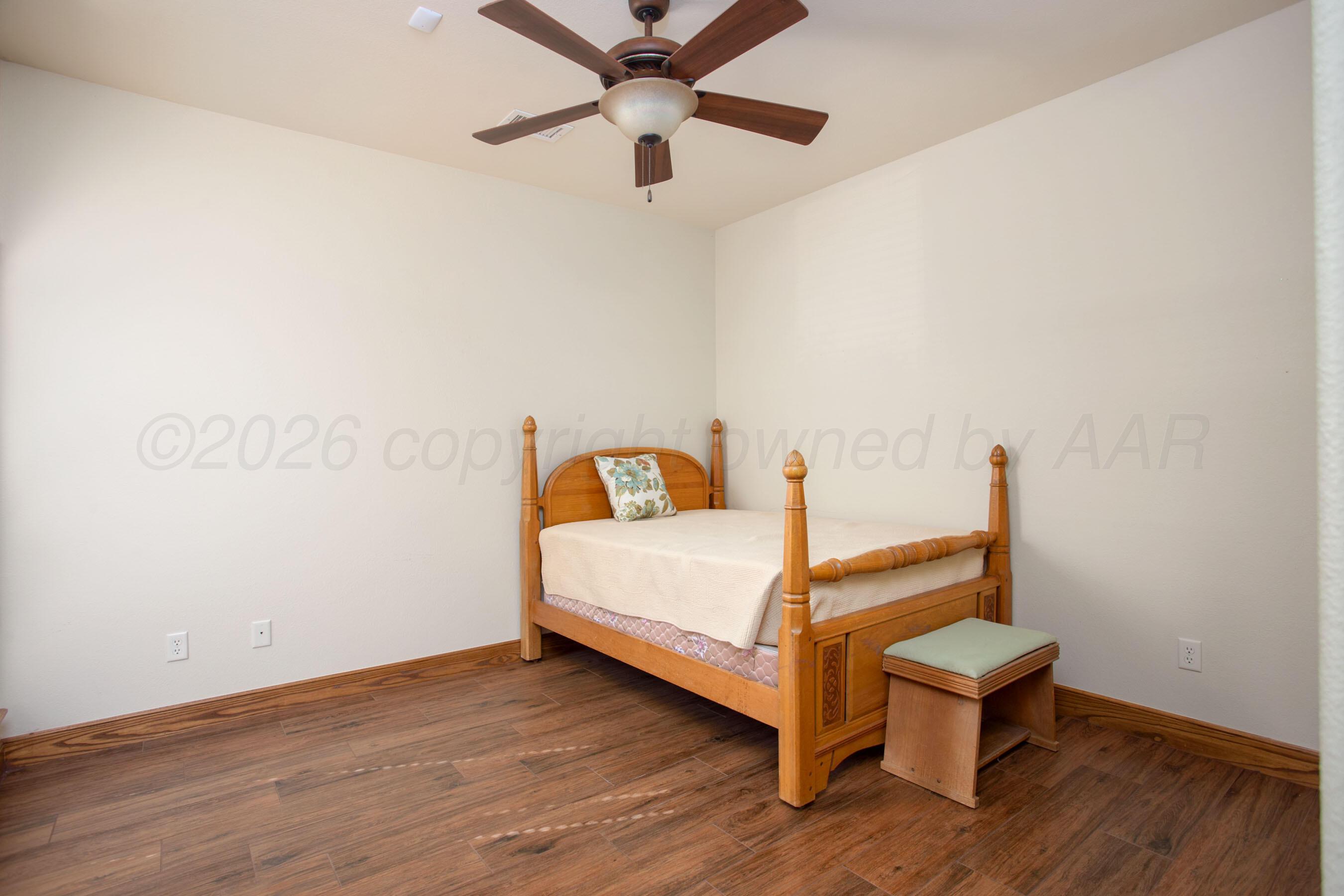 4800 Cape Colony Drive Property Photo 12
