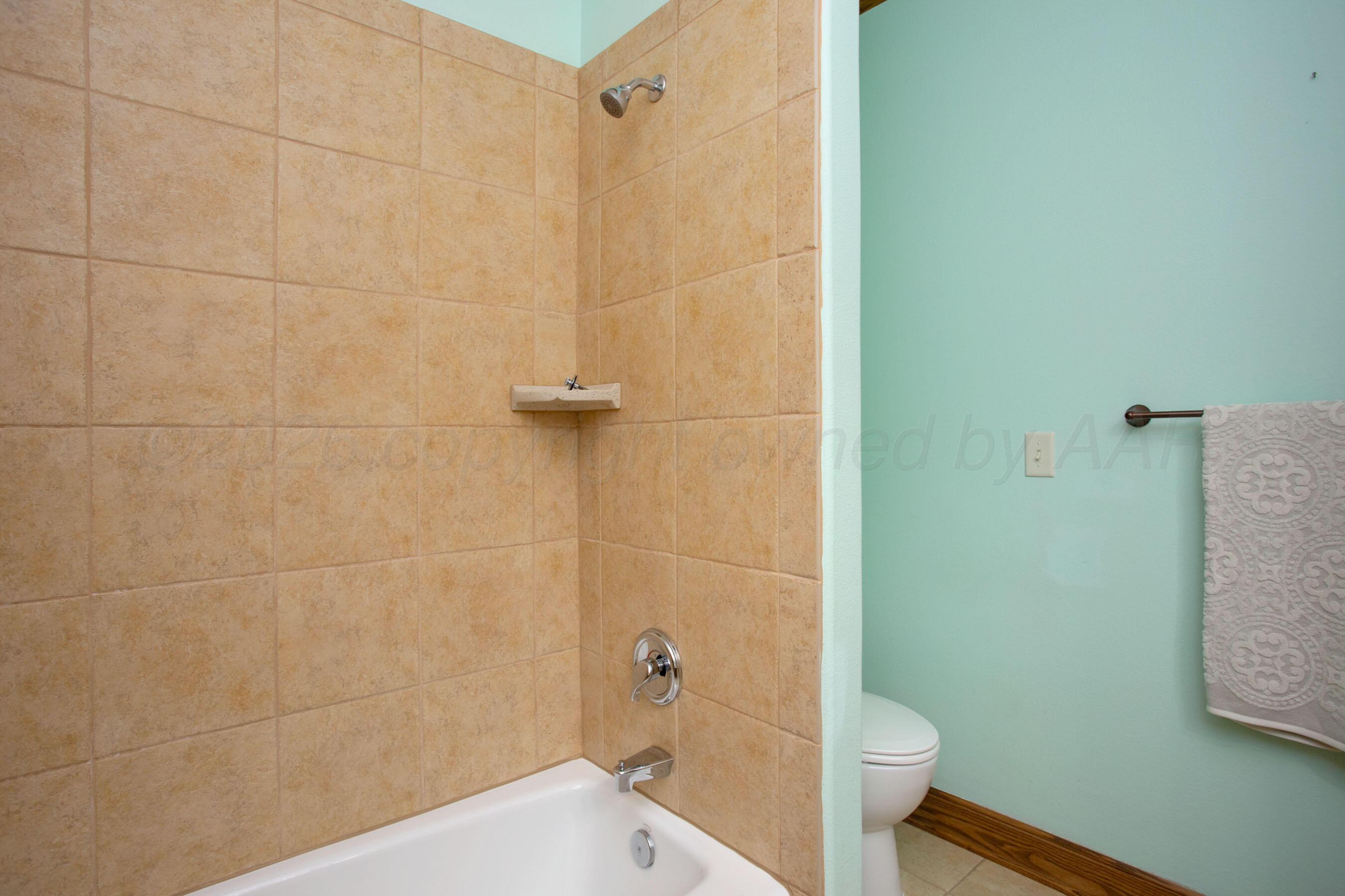 4800 Cape Colony Drive Property Photo 14