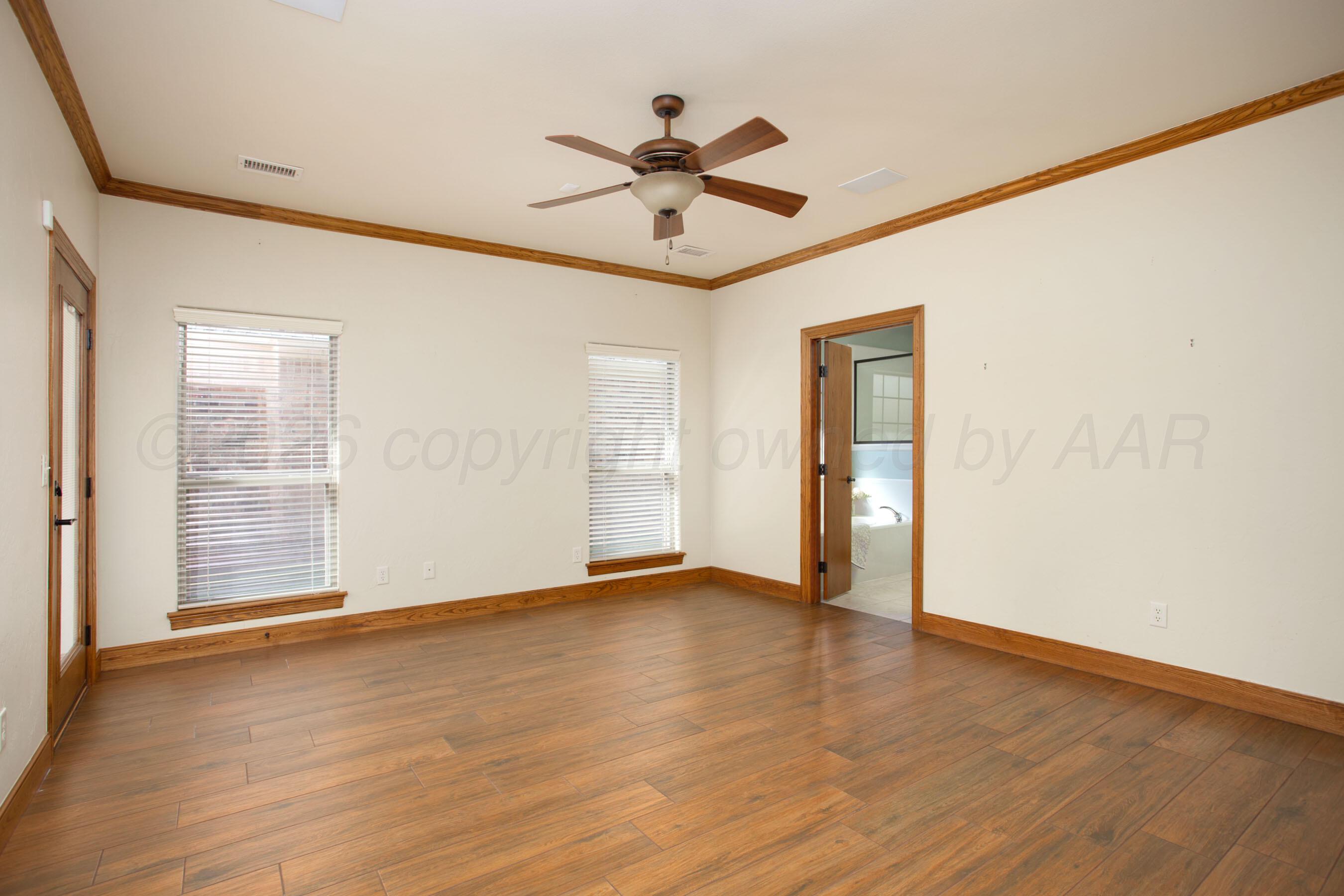 4800 Cape Colony Drive Property Photo 16