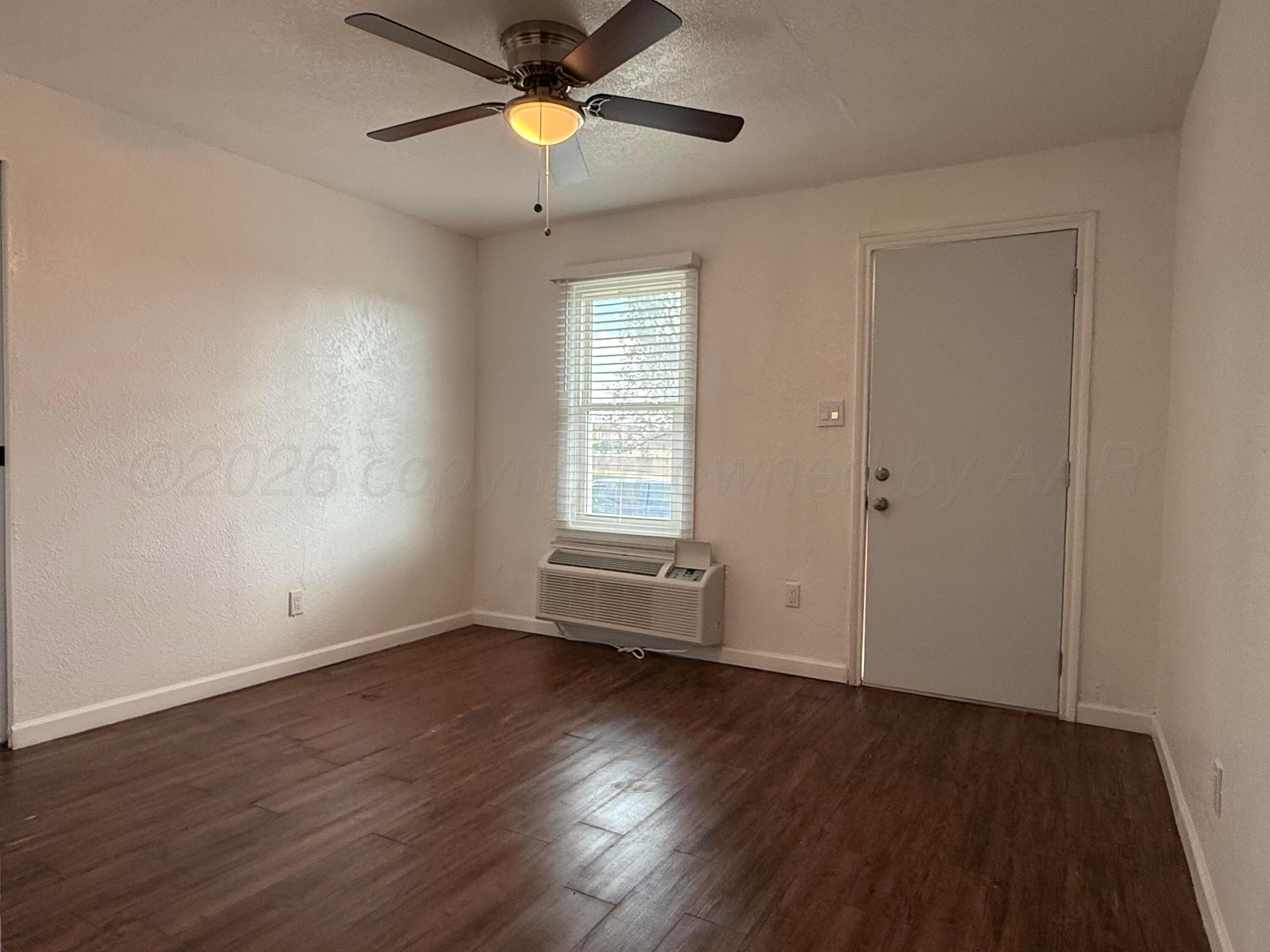 314b N Hedgecoke Street Property Photo 3