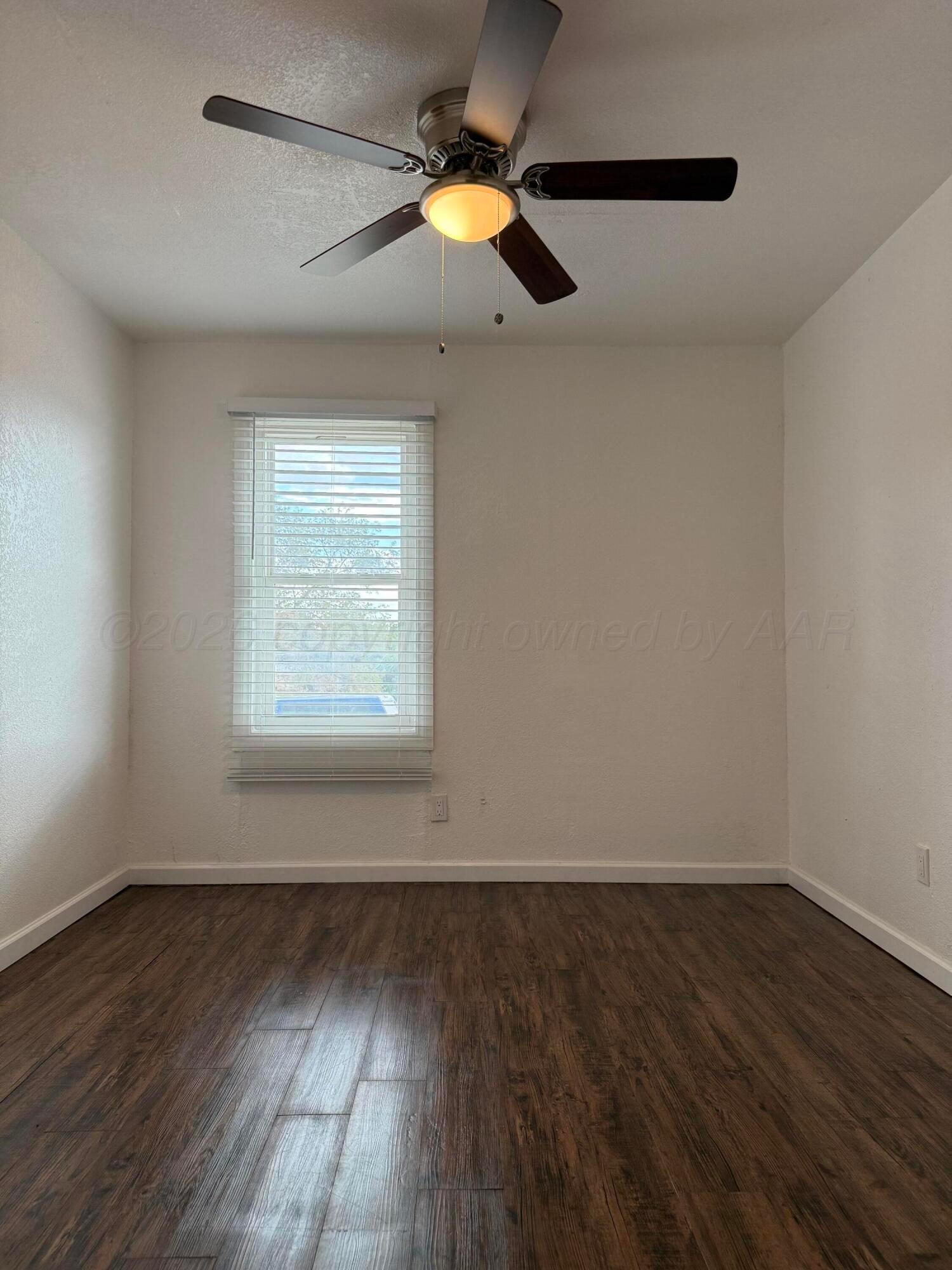 314b N Hedgecoke Street Property Photo 6