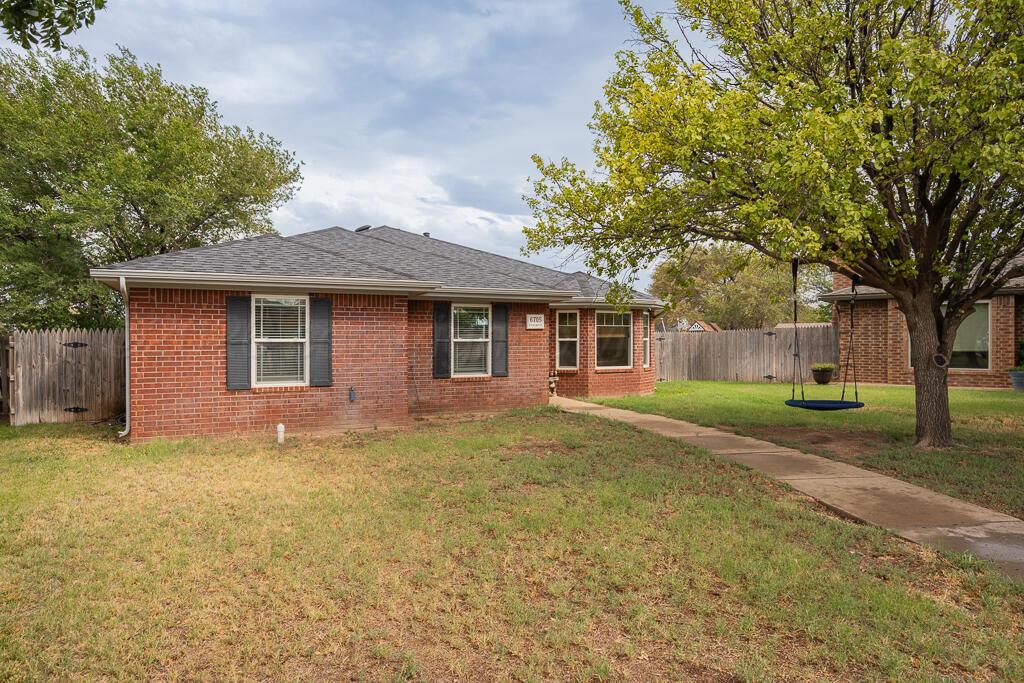 6705 Emerald Court Property Photo 5