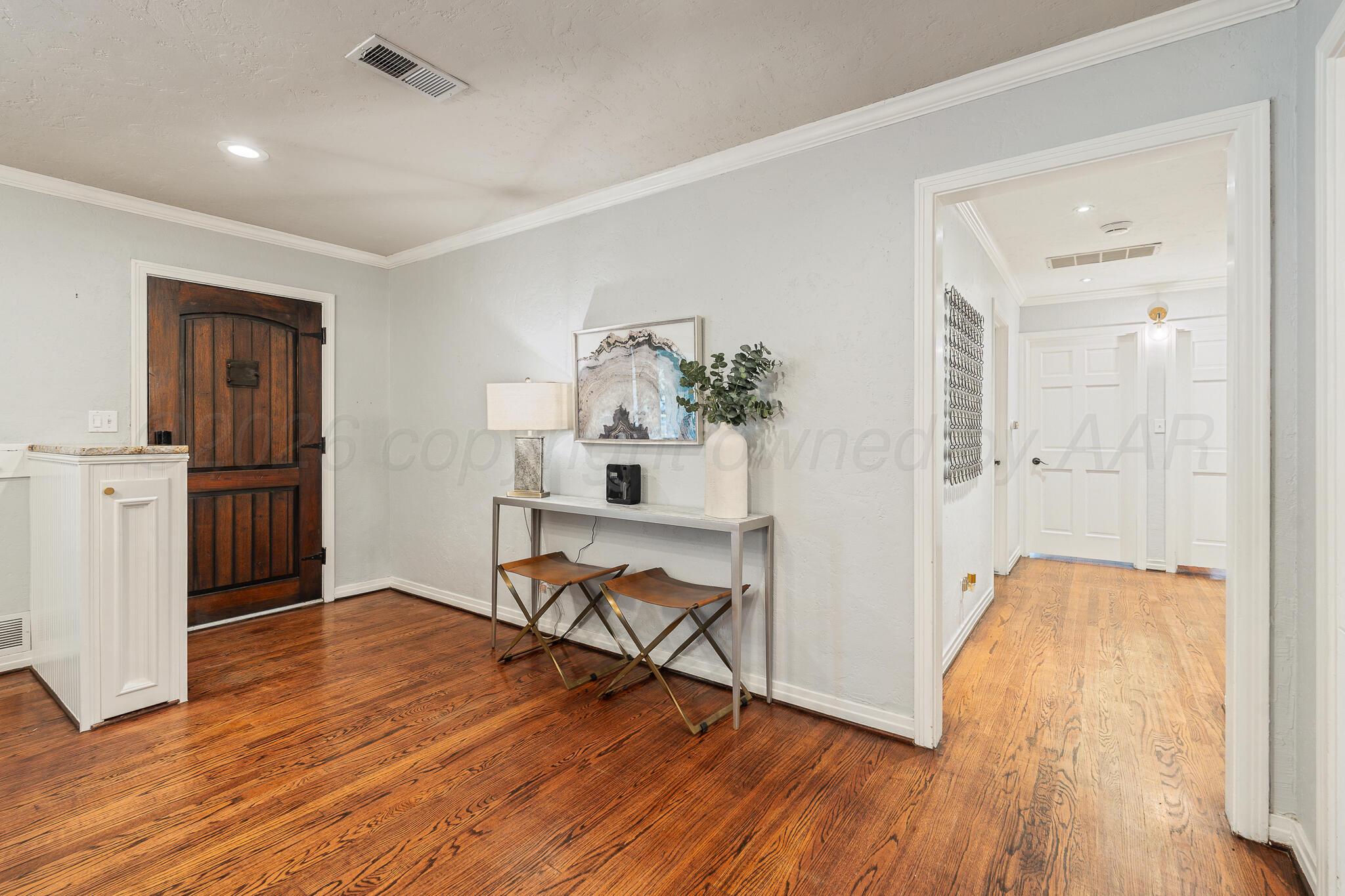 2608 Bowie Street Property Photo 5