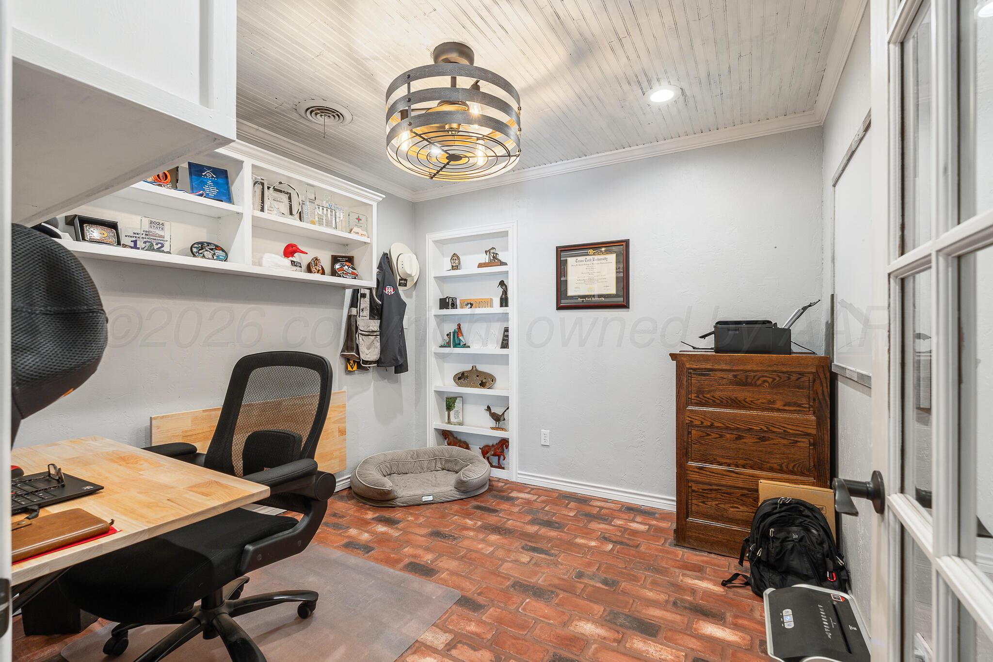 2608 Bowie Street Property Photo 16