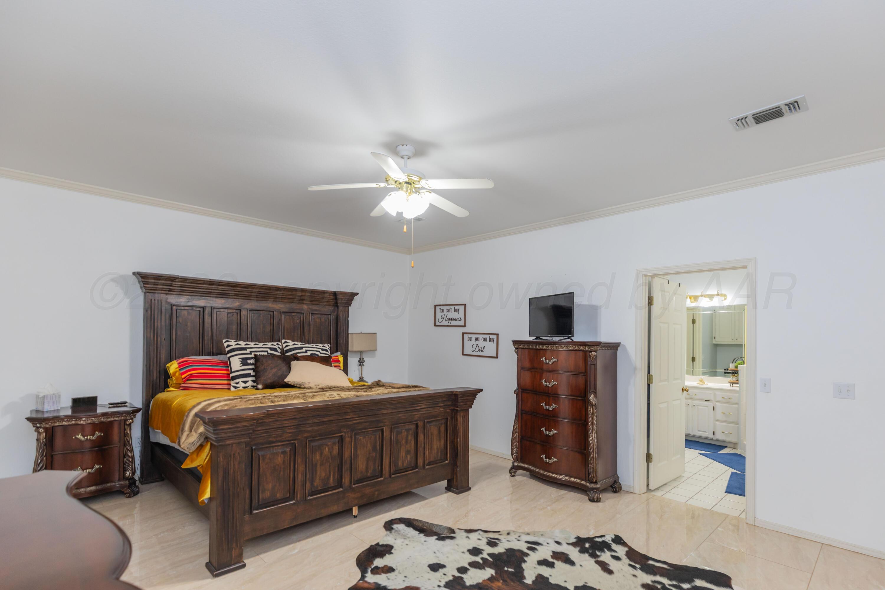 7906 Legend Avenue Property Photo 17
