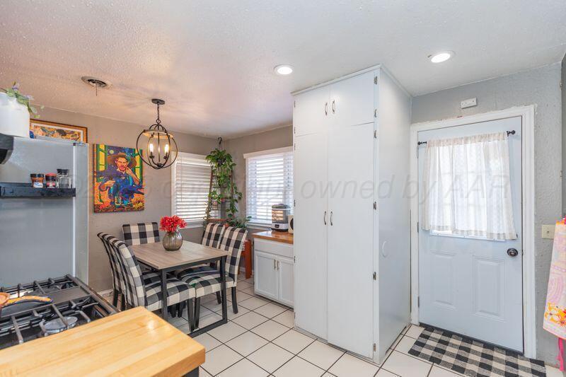 4210 Garland Street Property Photo 10