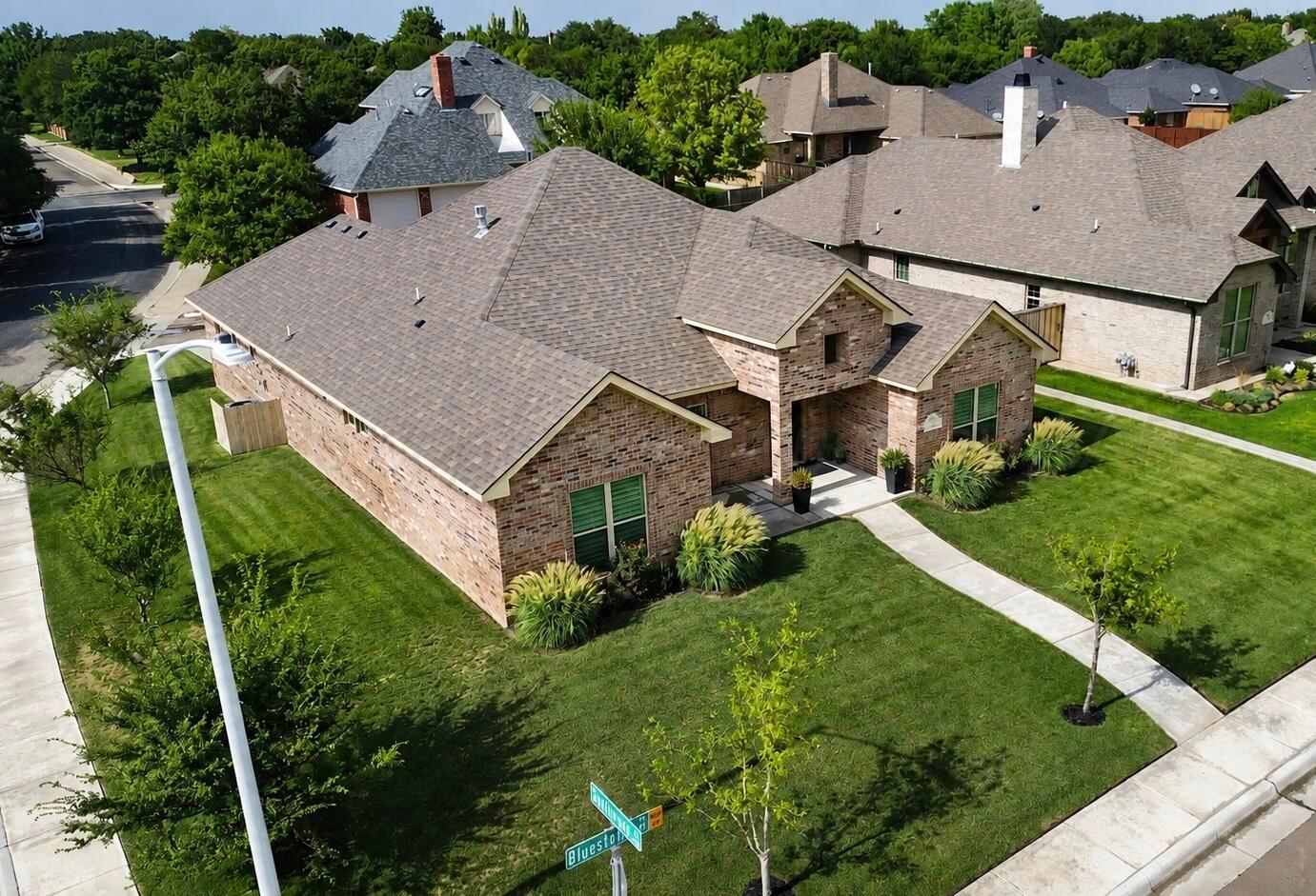 7510 Bluestone Drive Property Photo 4