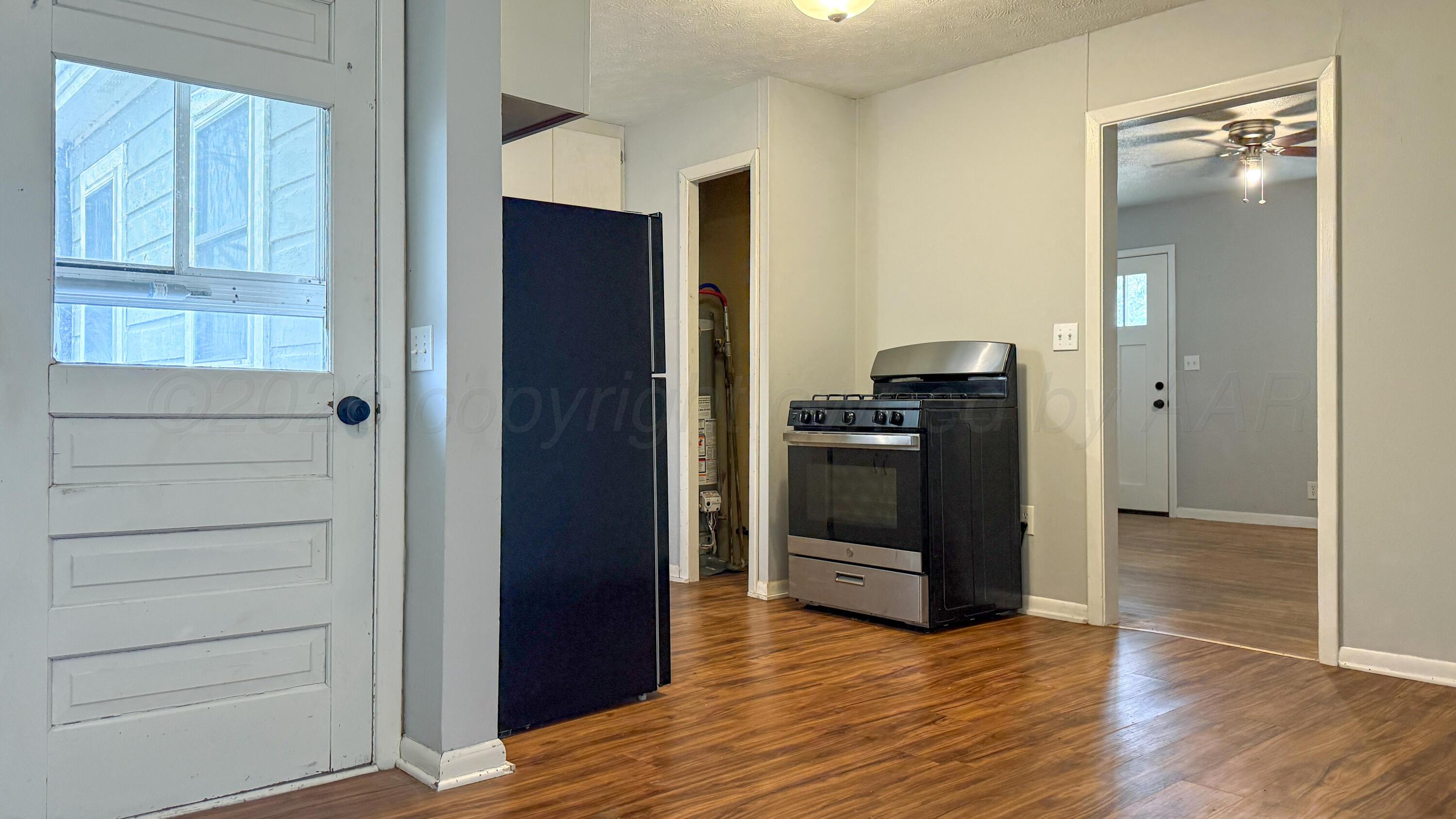 708 Oak Avenue Property Photo 8