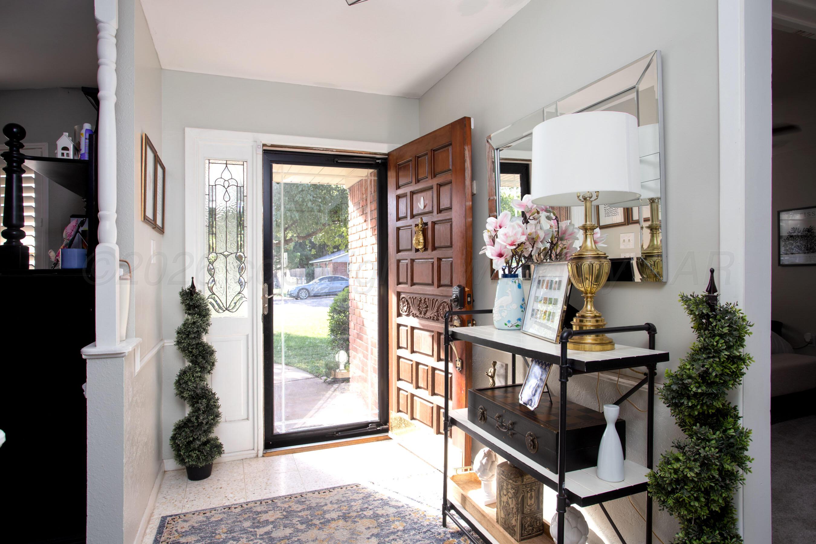 7008 Sunburst Street Property Photo 3