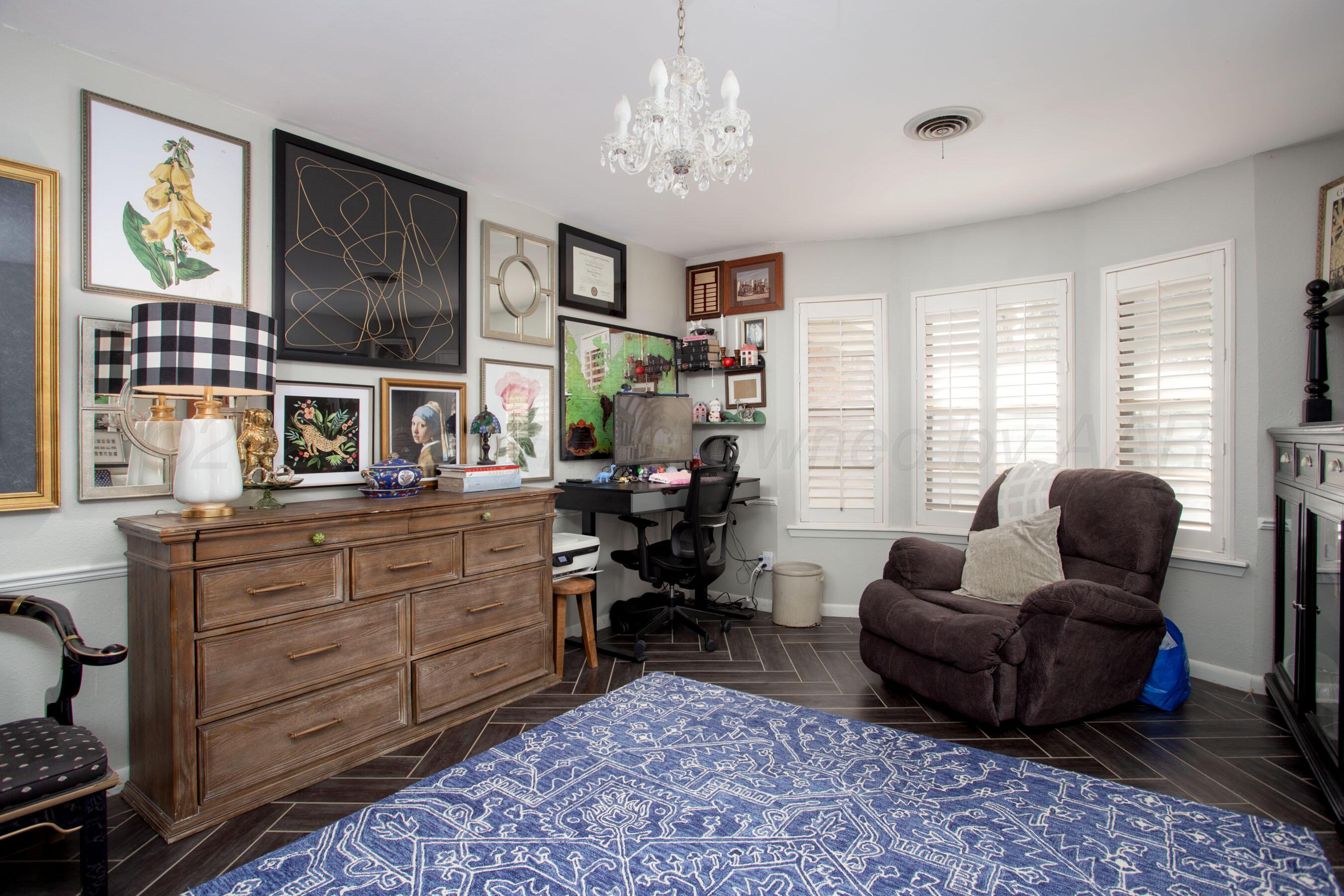 7008 Sunburst Street Property Photo 4