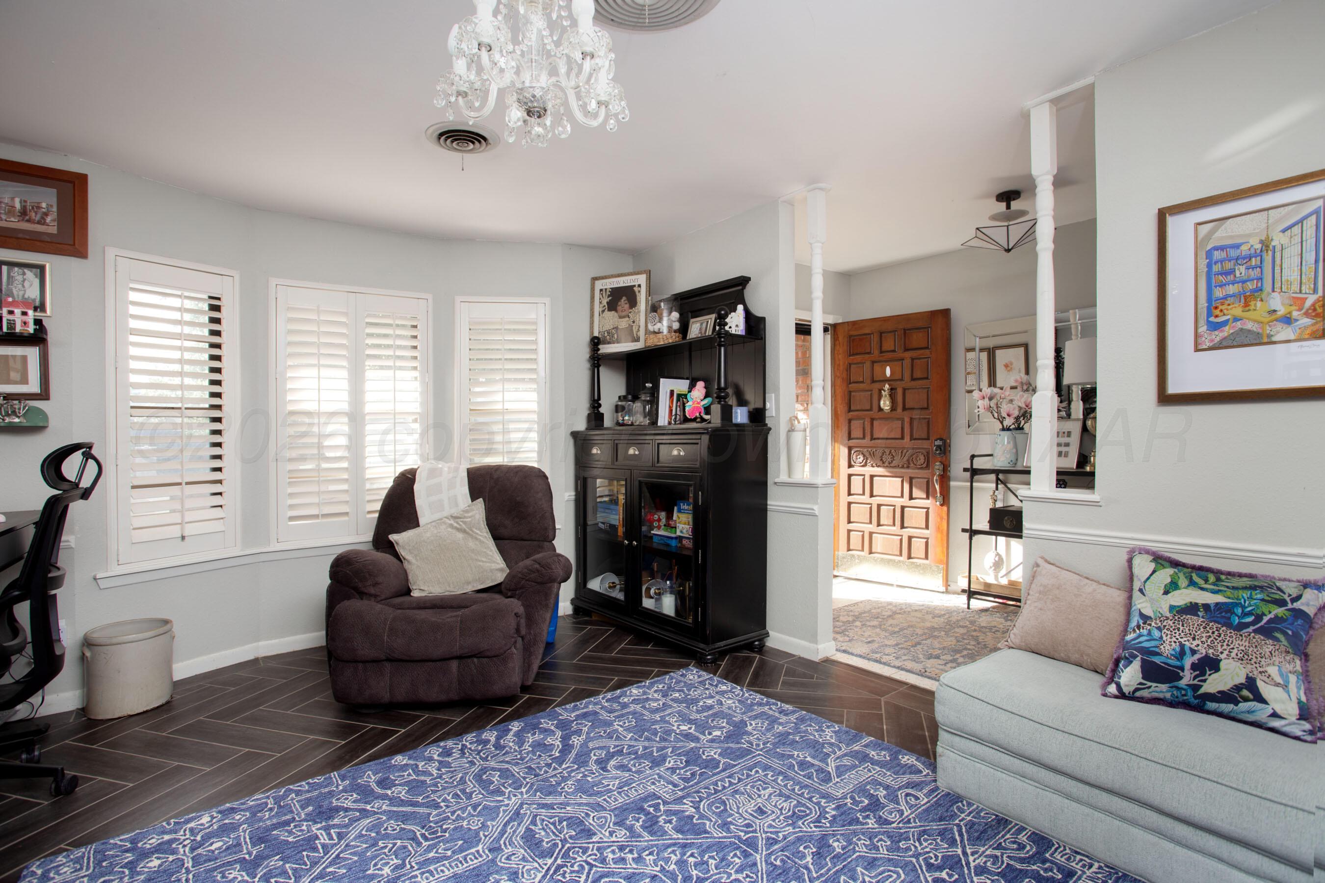 7008 Sunburst Street Property Photo 5