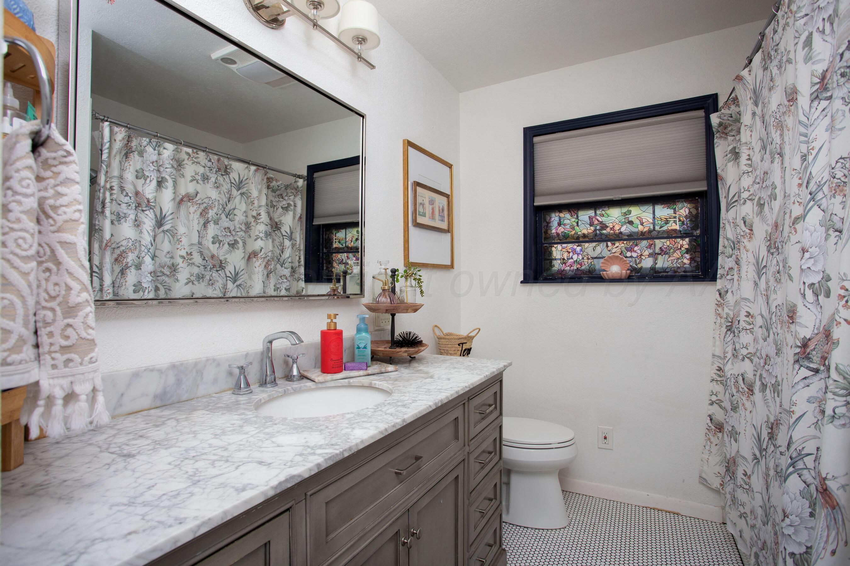 7008 Sunburst Street Property Photo 27