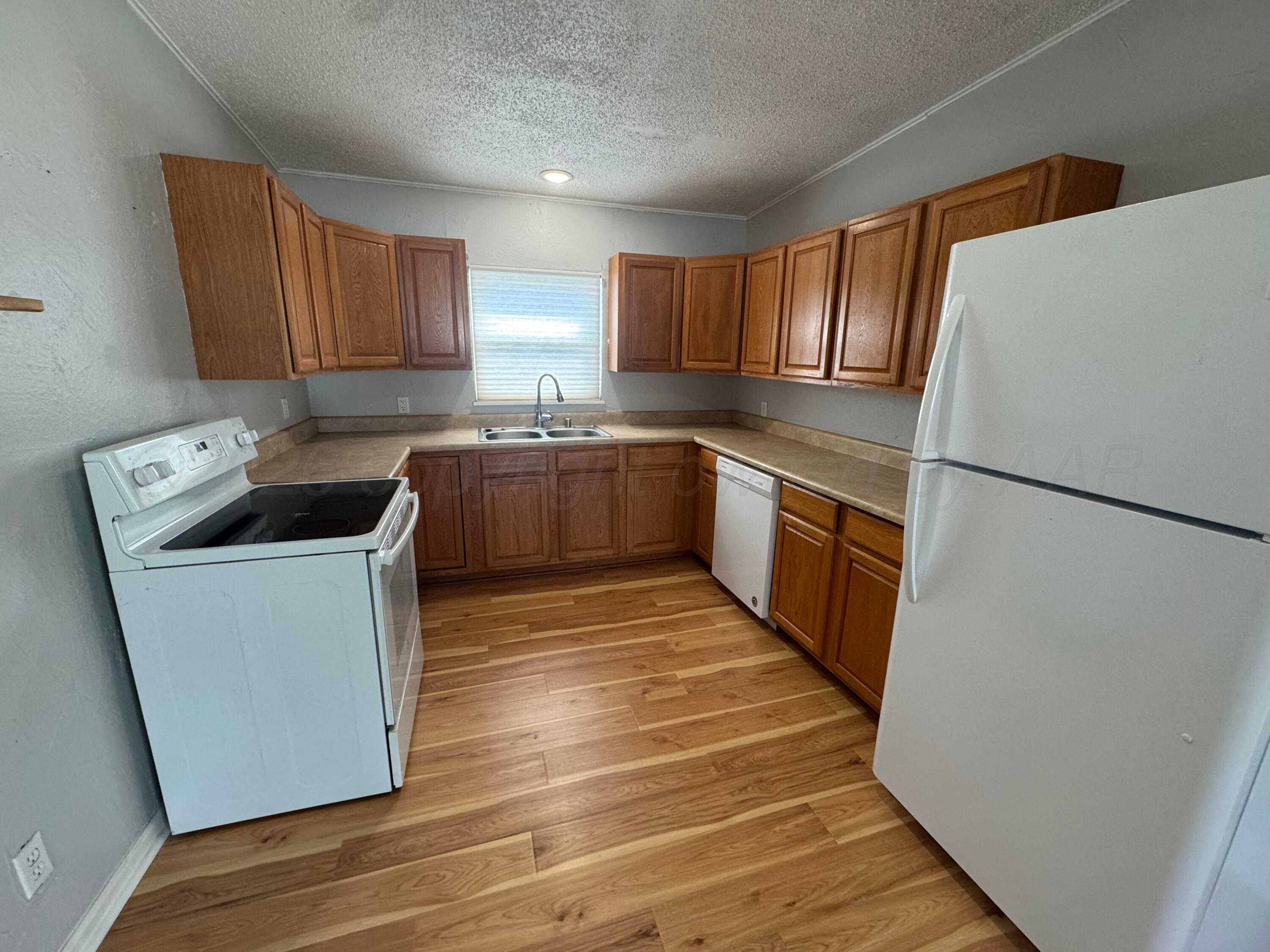 501 5th Street Property Photo 4