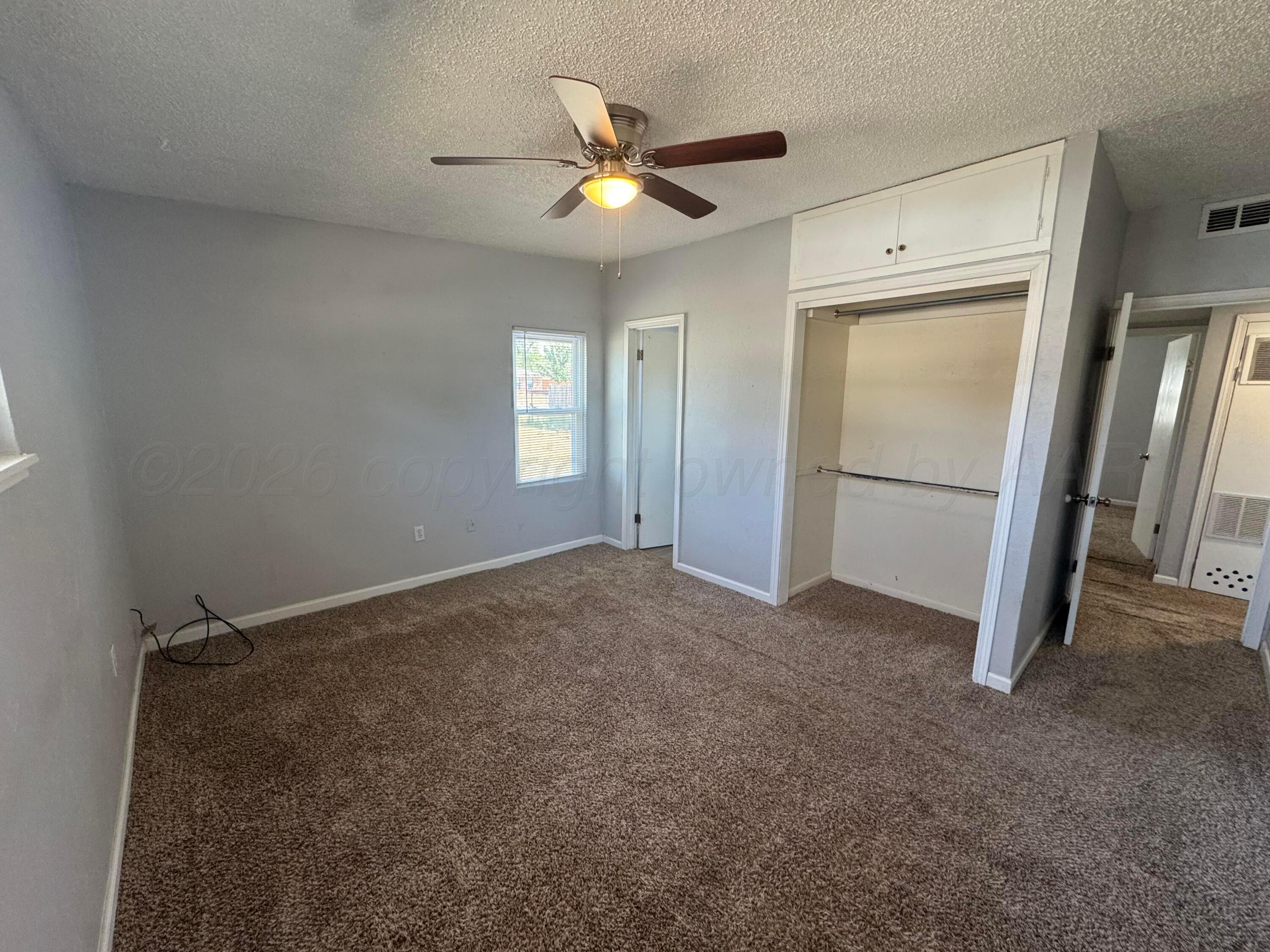 501 5th Street Property Photo 6