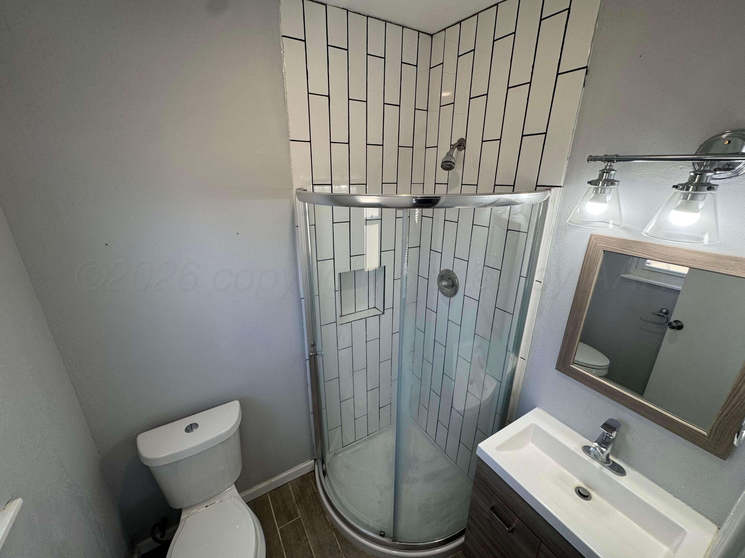 501 5th Street Property Photo 8