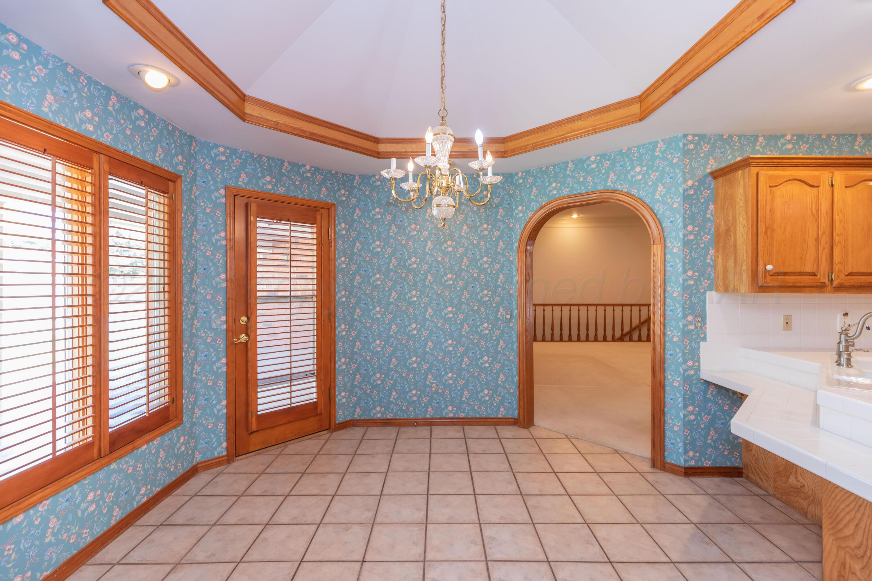 301 Lometa Drive Property Photo 29