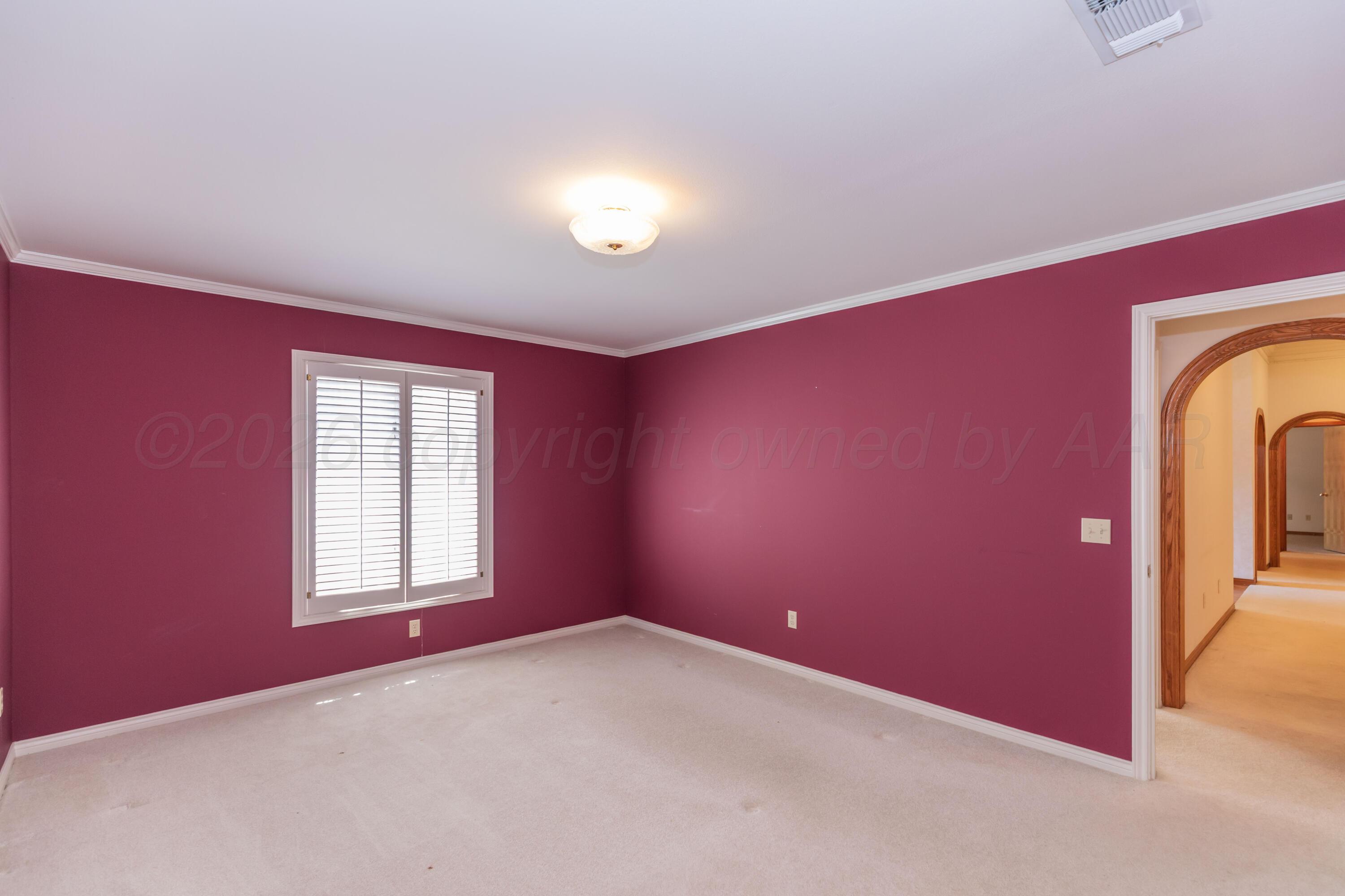 301 Lometa Drive Property Photo 42