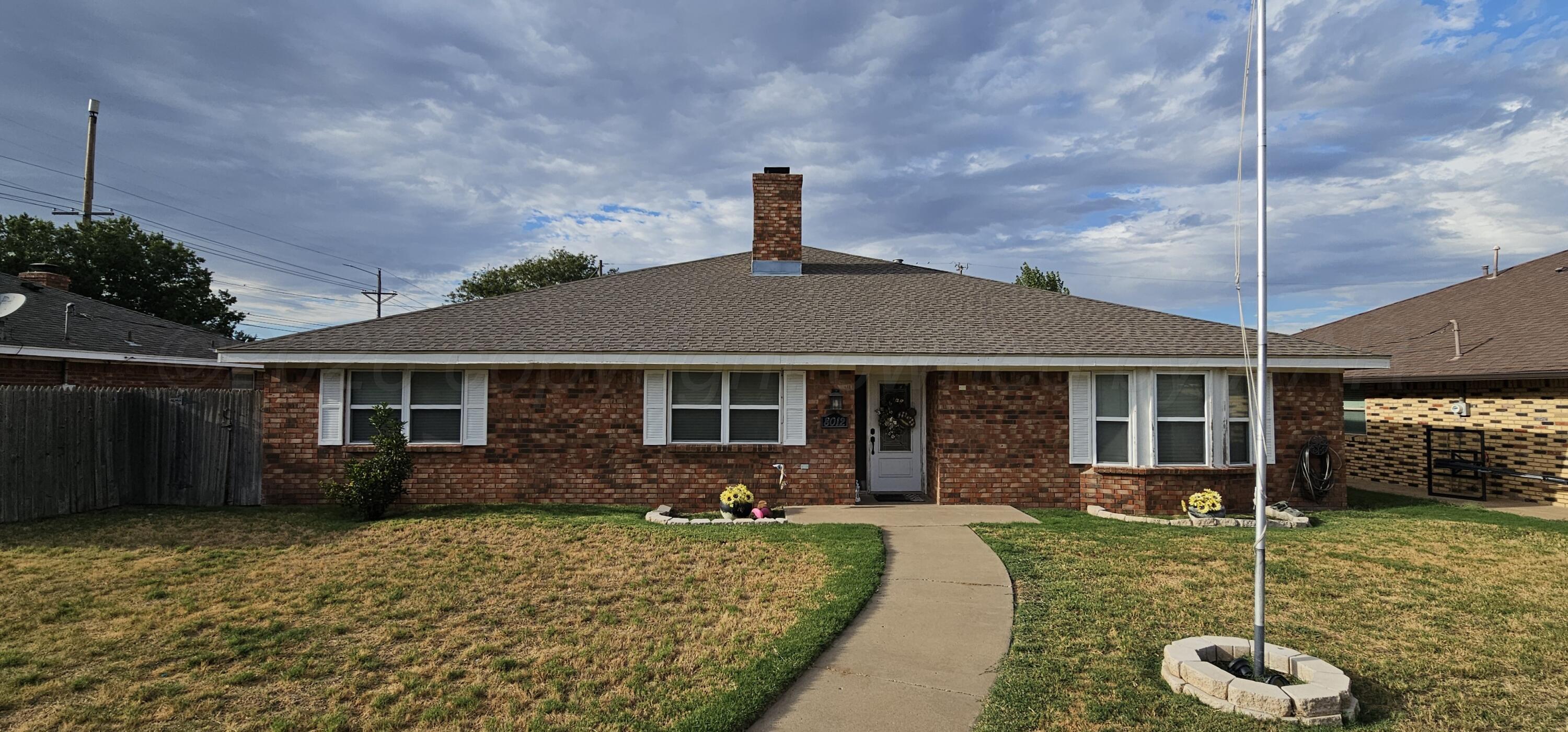 8012 FOUTS Place Property Photo 1