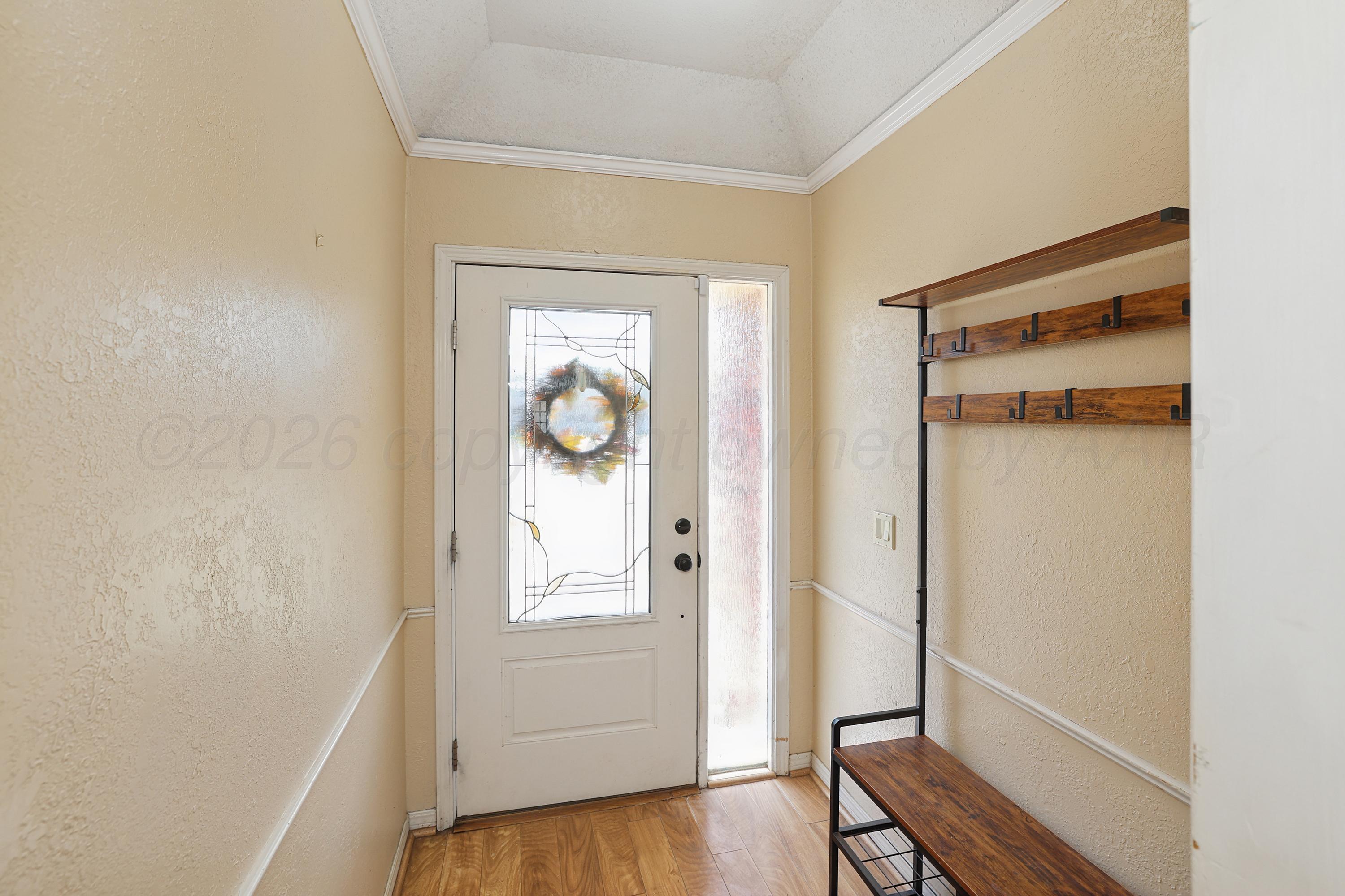 8012 Fouts Place Property Photo 3