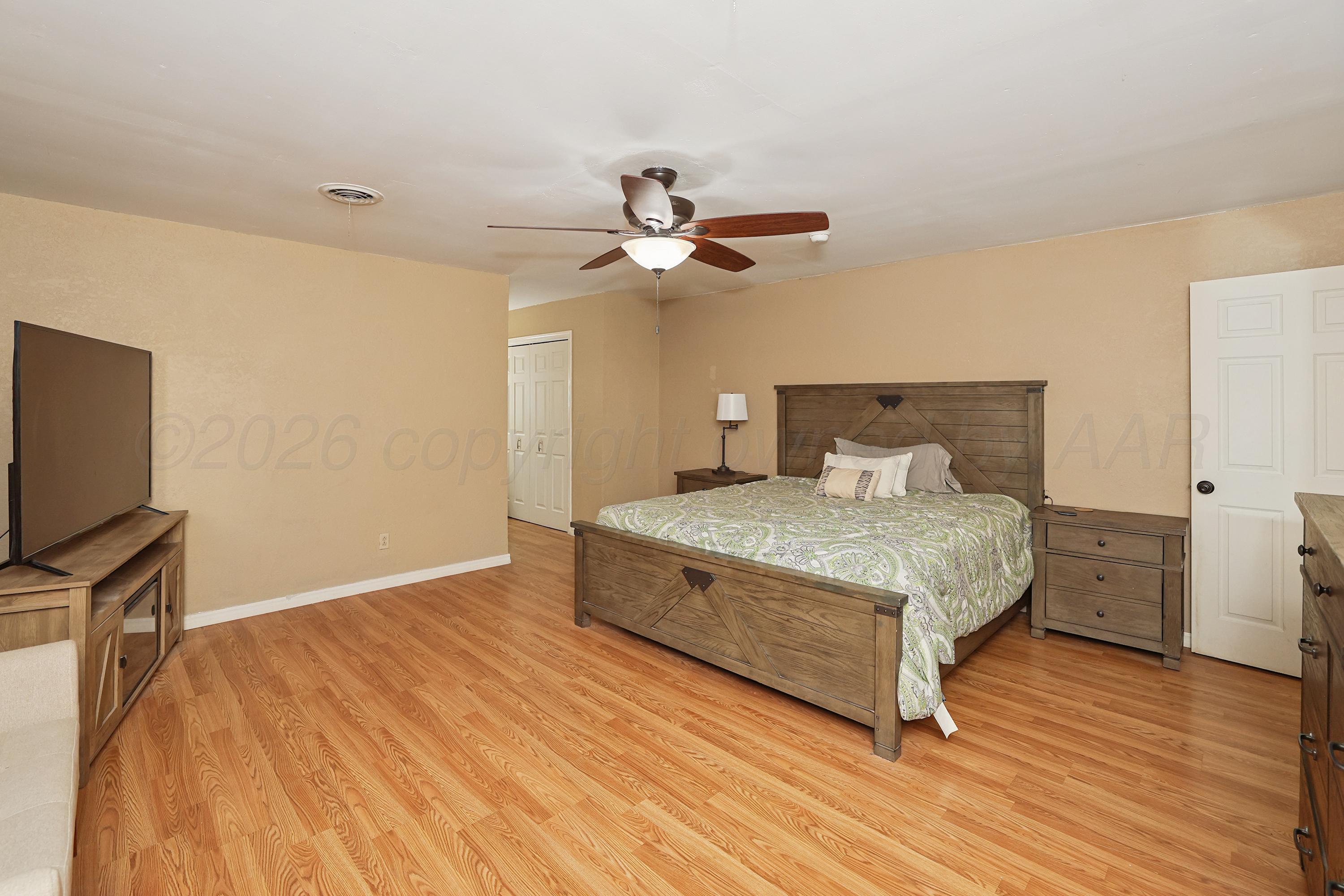 8012 Fouts Place Property Photo 14