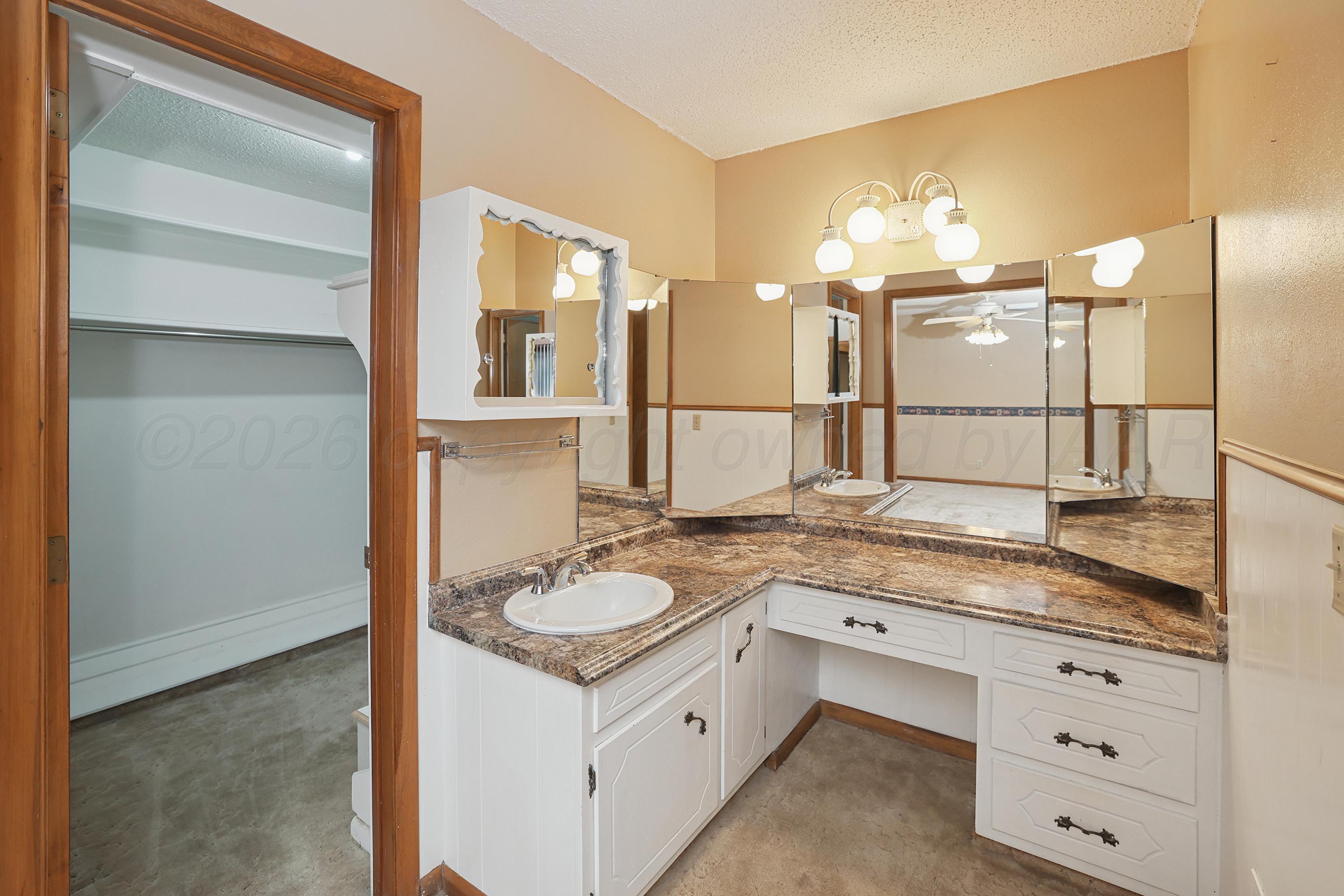 312 Bennett Drive Property Photo 20