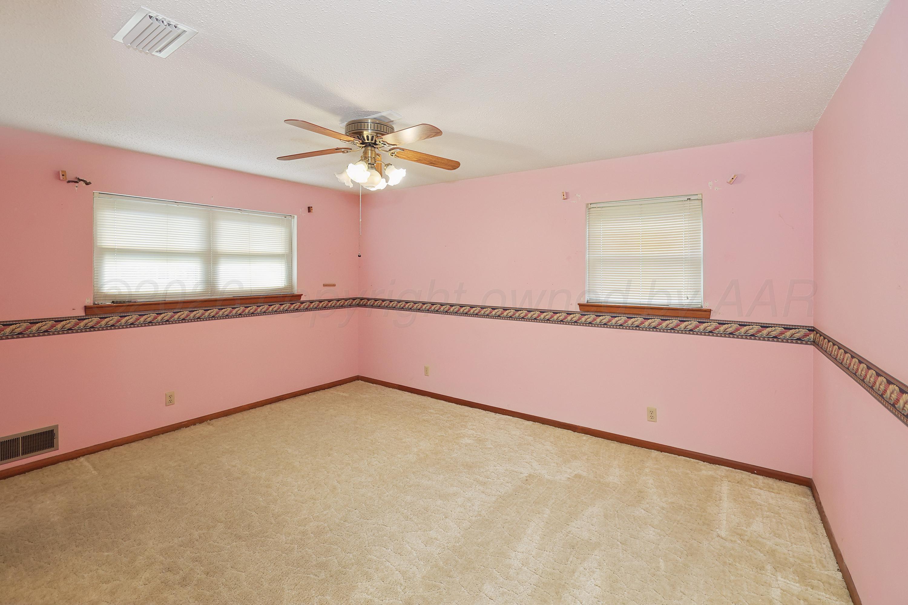 312 Bennett Drive Property Photo 23