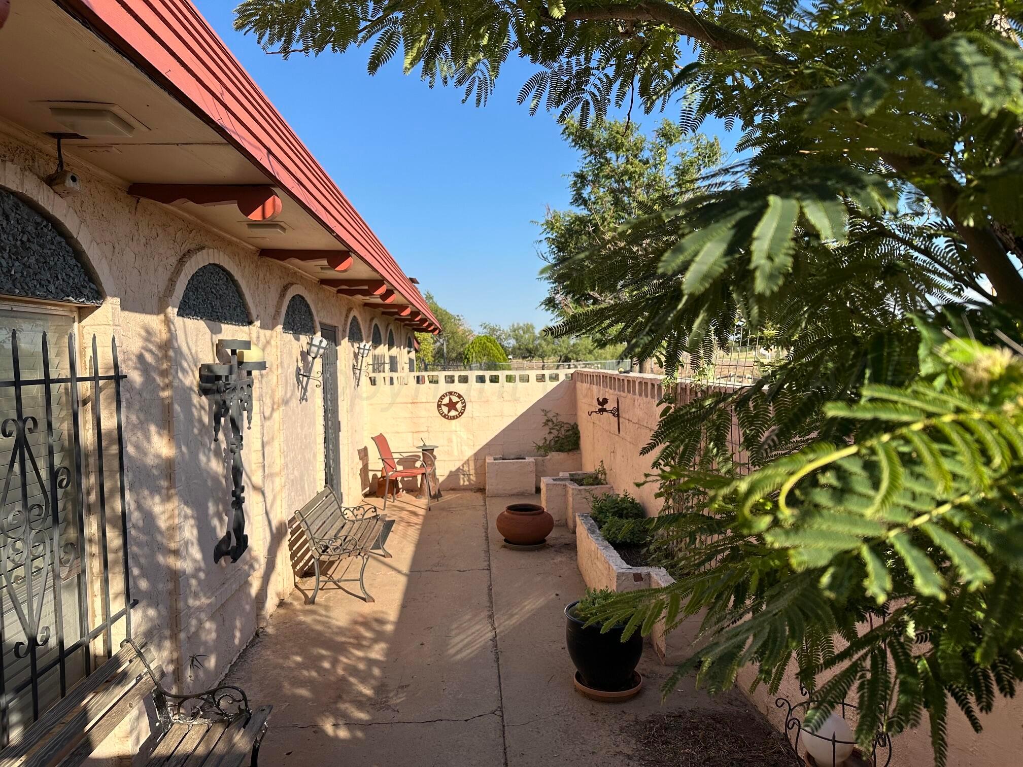 8911 Melfrank Drive Property Photo 1