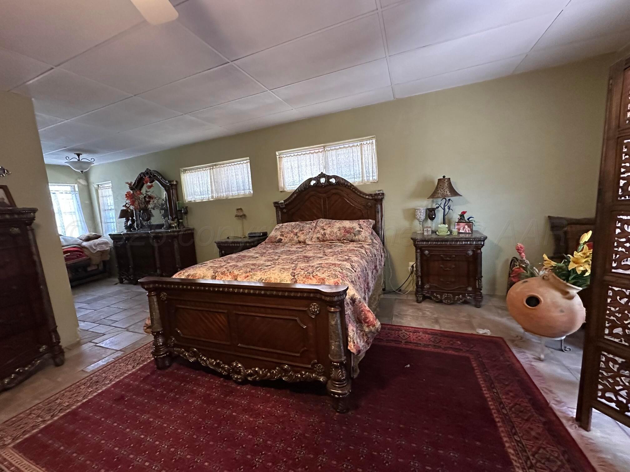8911 Melfrank Drive Property Photo 3