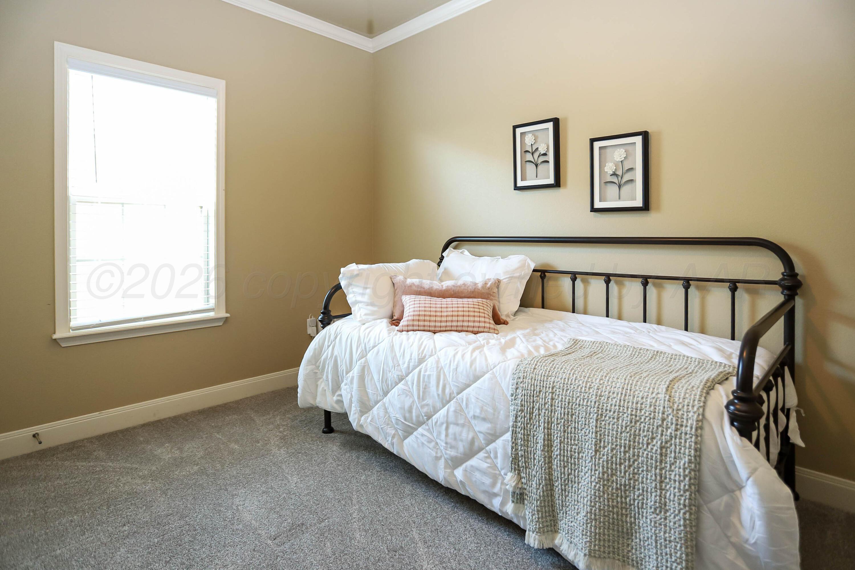 4913 Gloster Street Property Photo 9