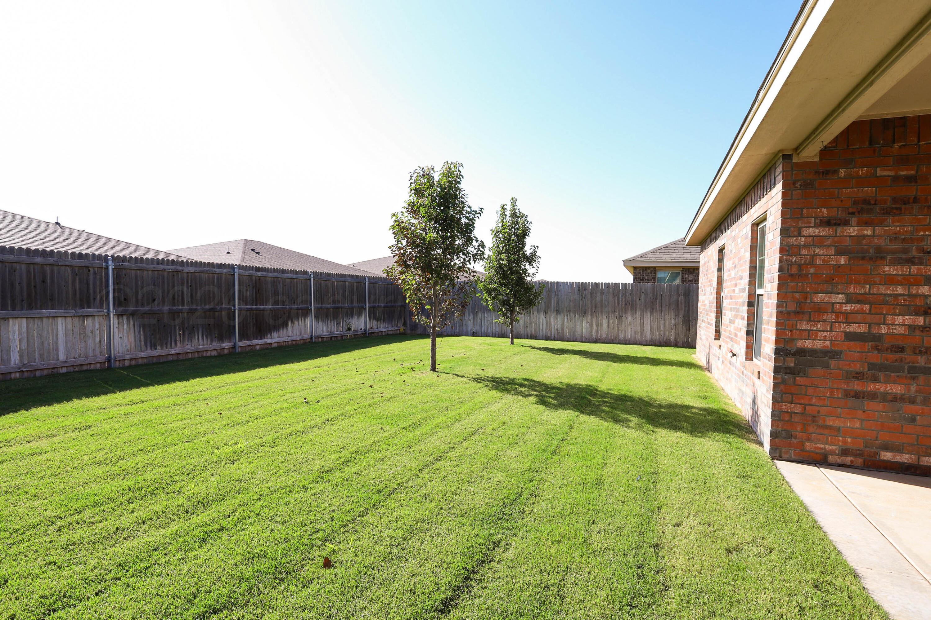 4913 Gloster Street Property Photo 14