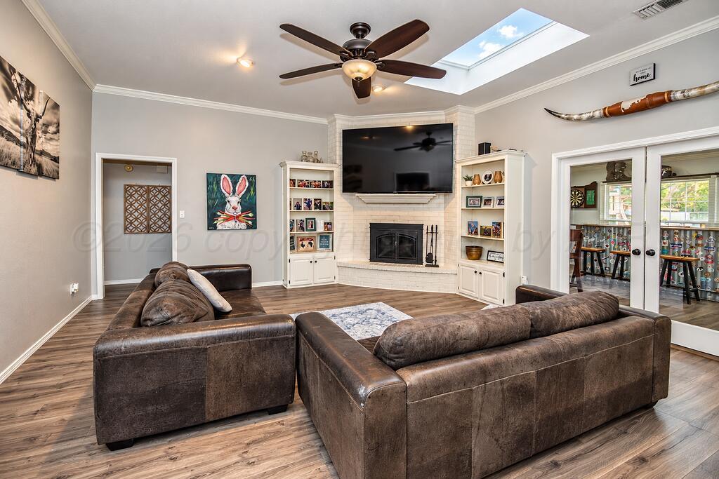 1907 Apache Drive Property Photo 2