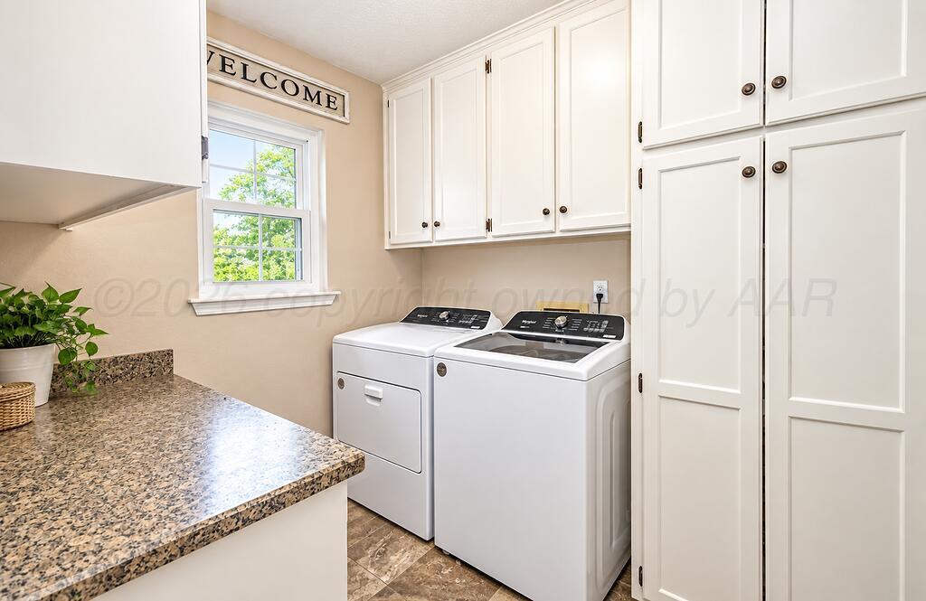 1907 Apache Drive Property Photo 14