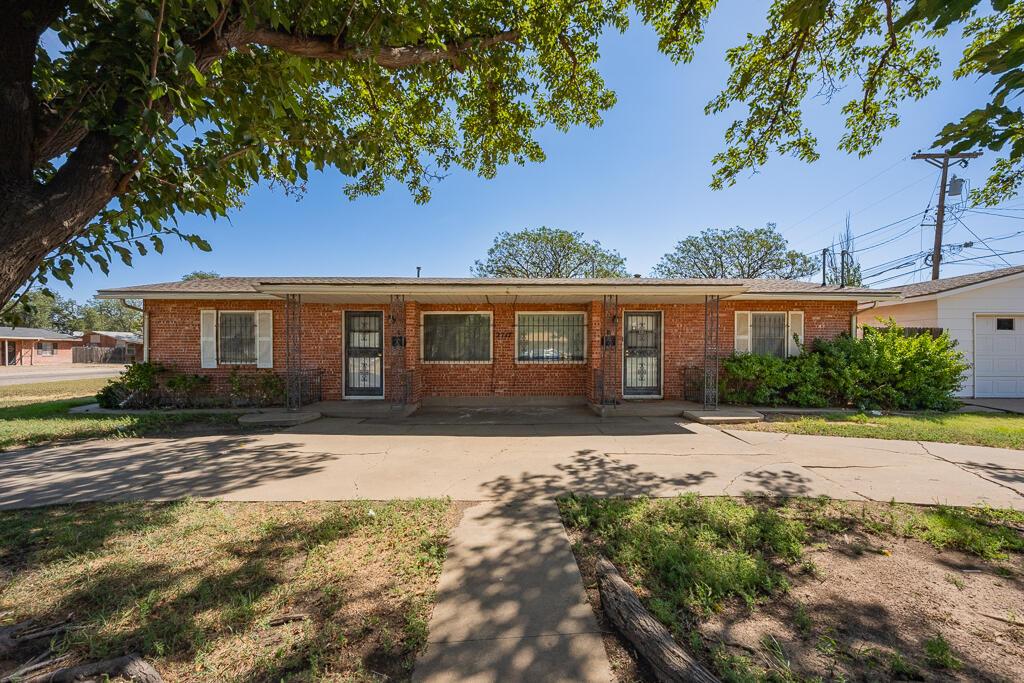 2717 Curtis Drive Property Photo 1