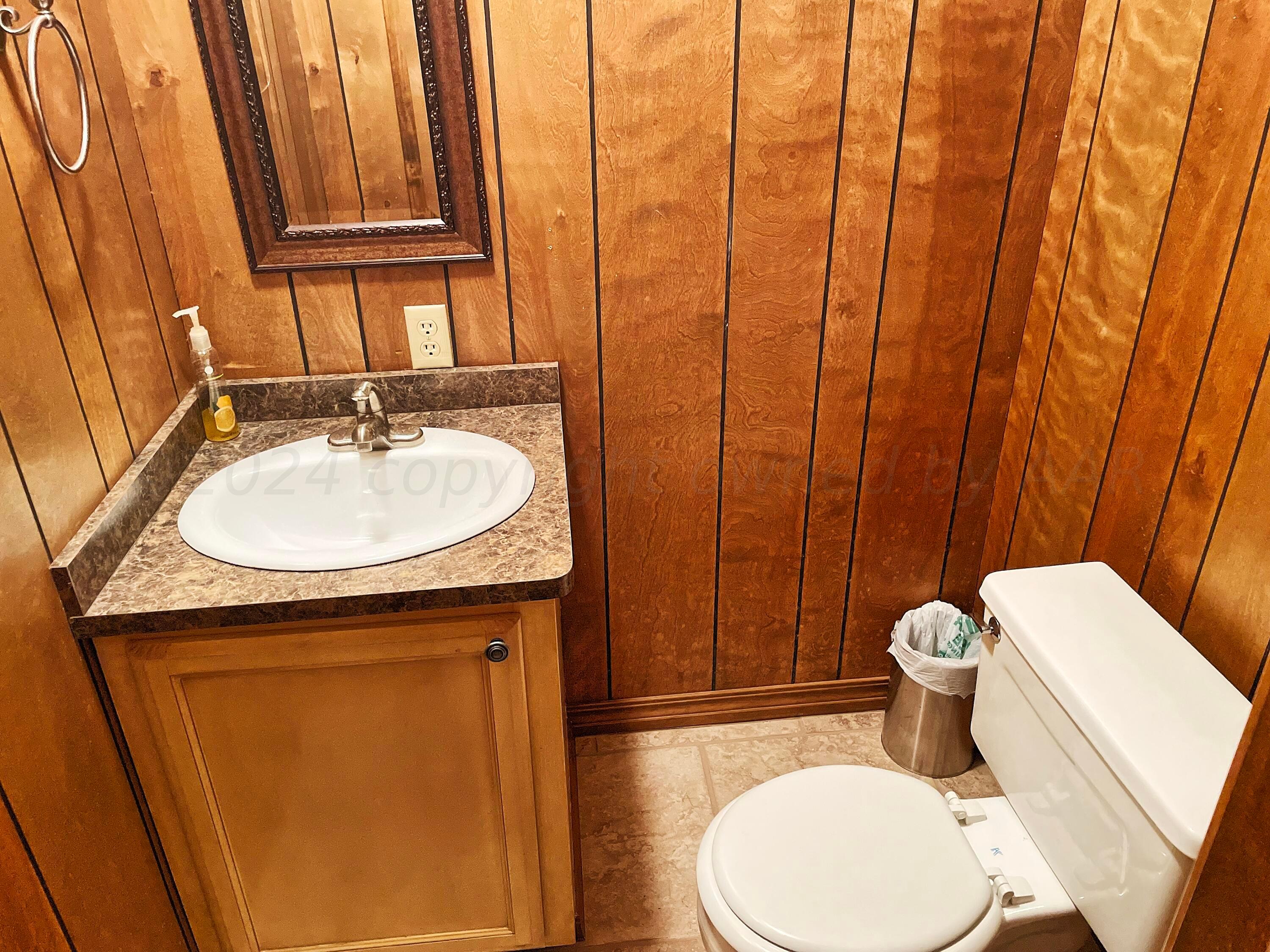 1919 Eton Drive Property Photo 31