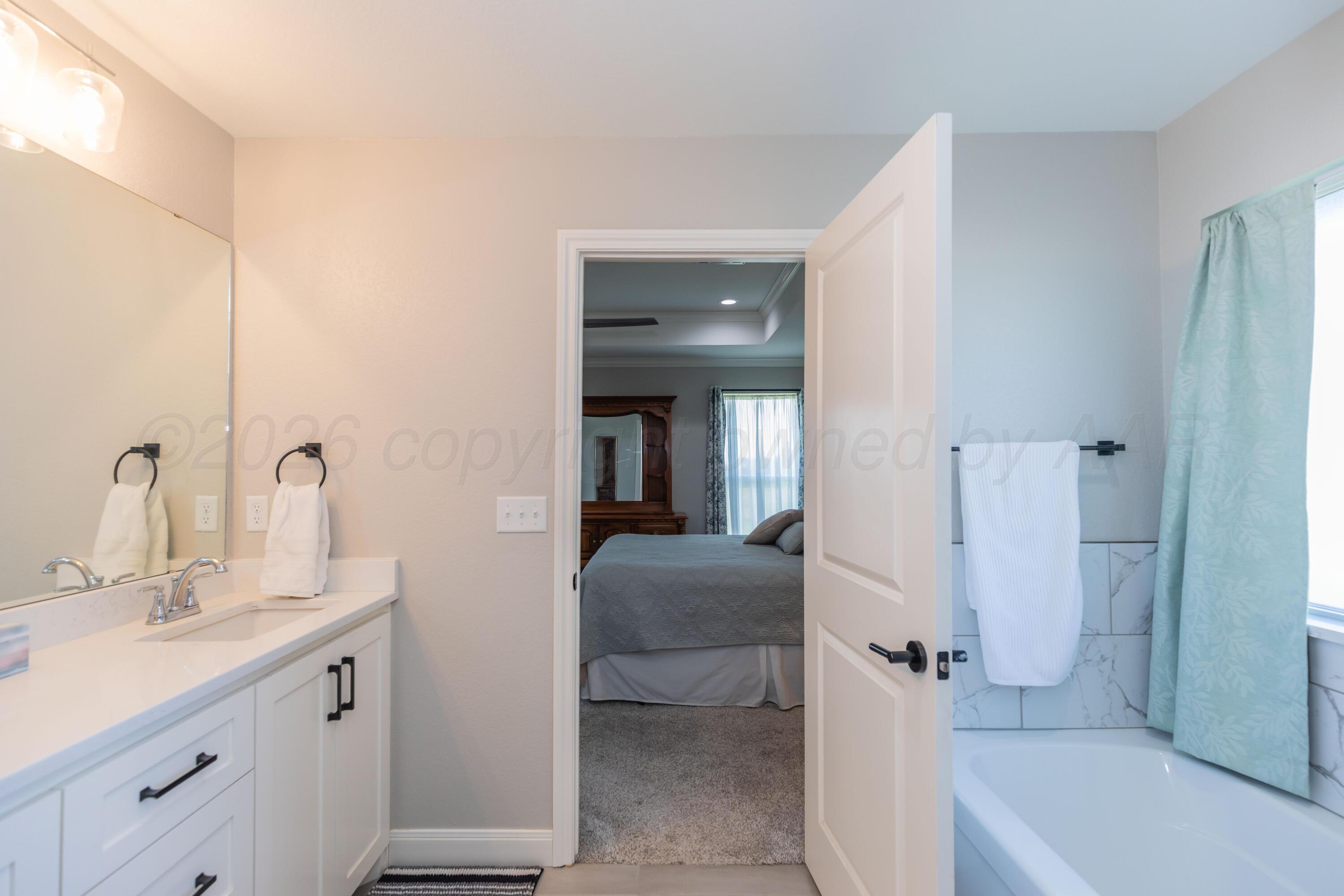 19151 Pine Springs Road Property Photo 29