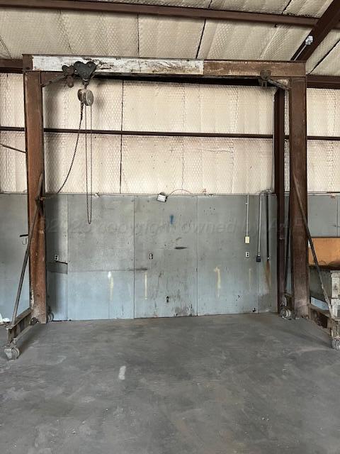 101 E 4th Street Property Photo 4