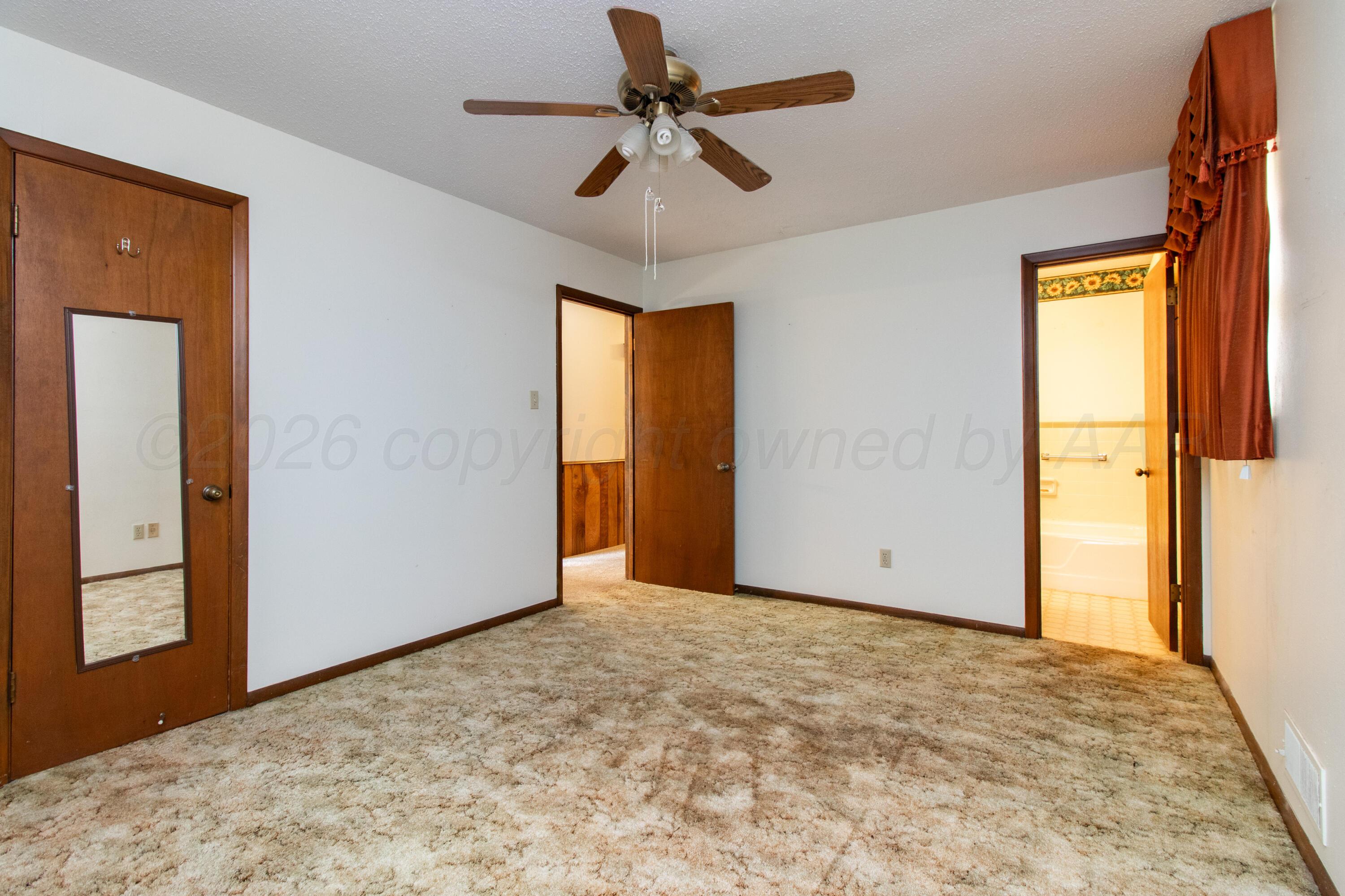 1908 Lynn Street Property Photo 23