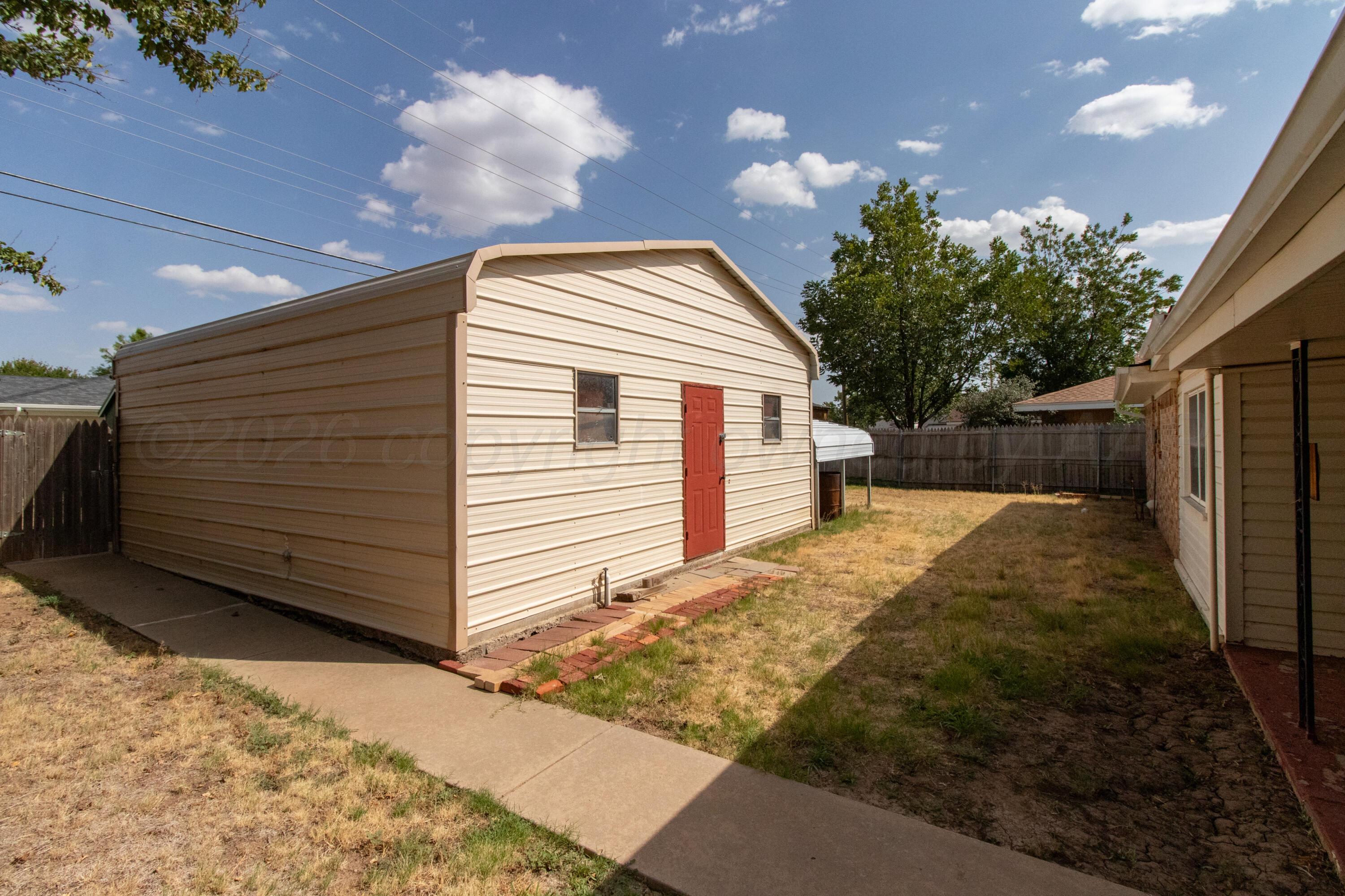 1908 Lynn Street Property Photo 26