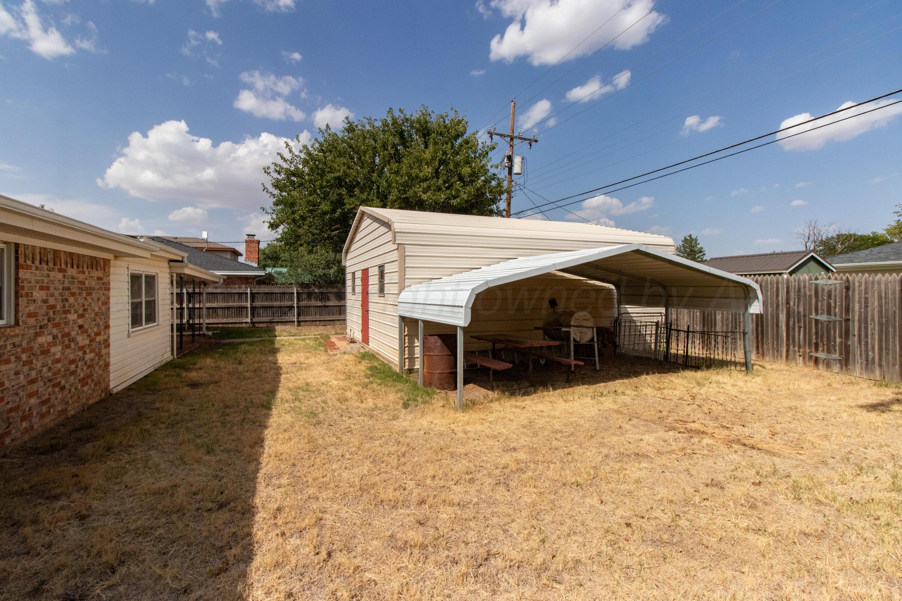 1908 Lynn Street Property Photo 29