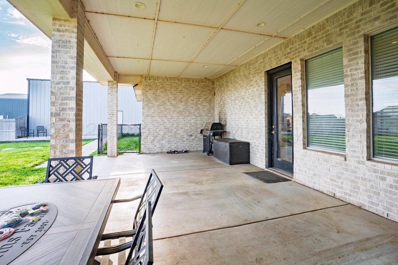 9824 Desert Willow Property Photo 50