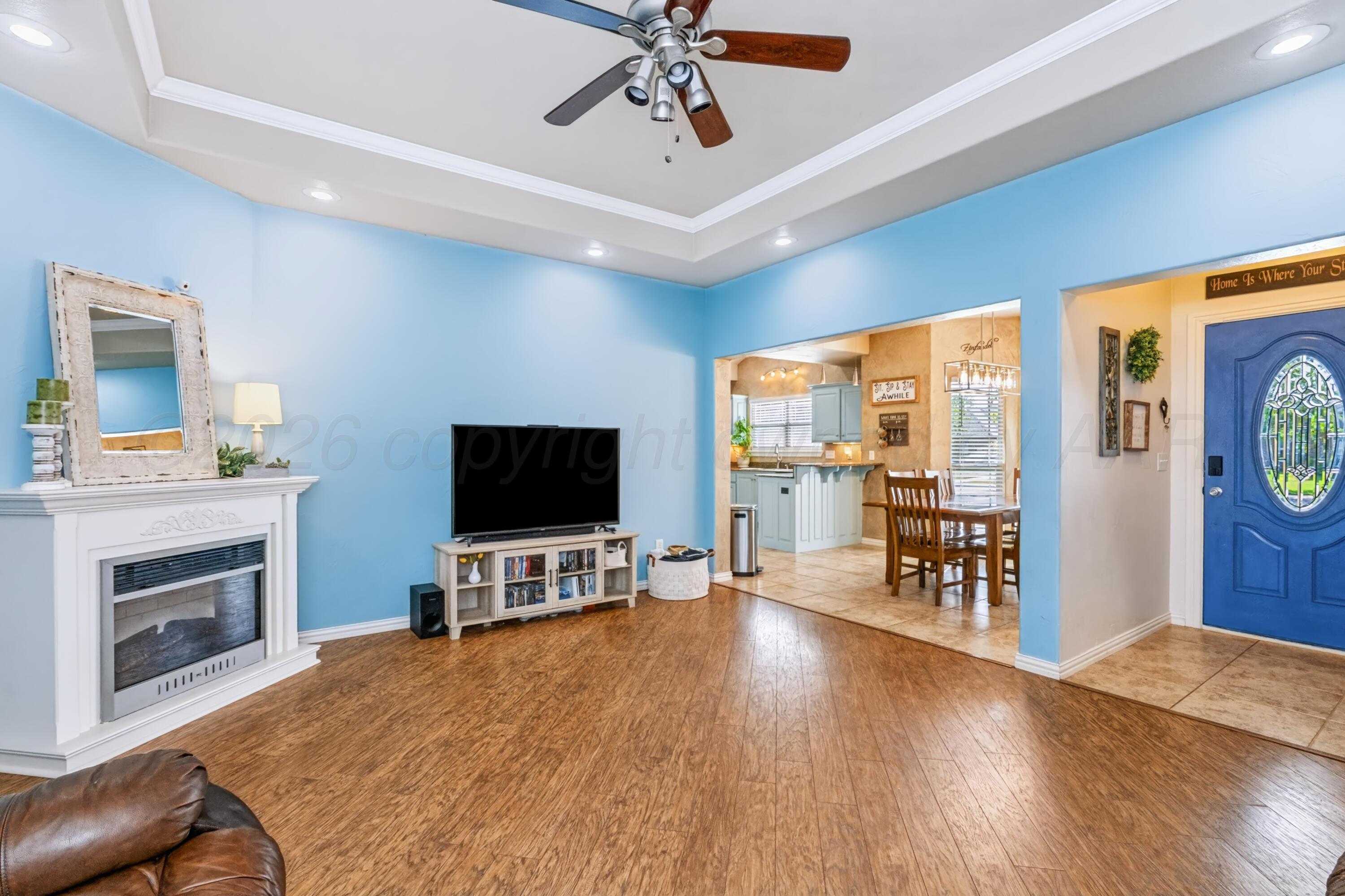 5805 S Bowie Street Property Photo 4