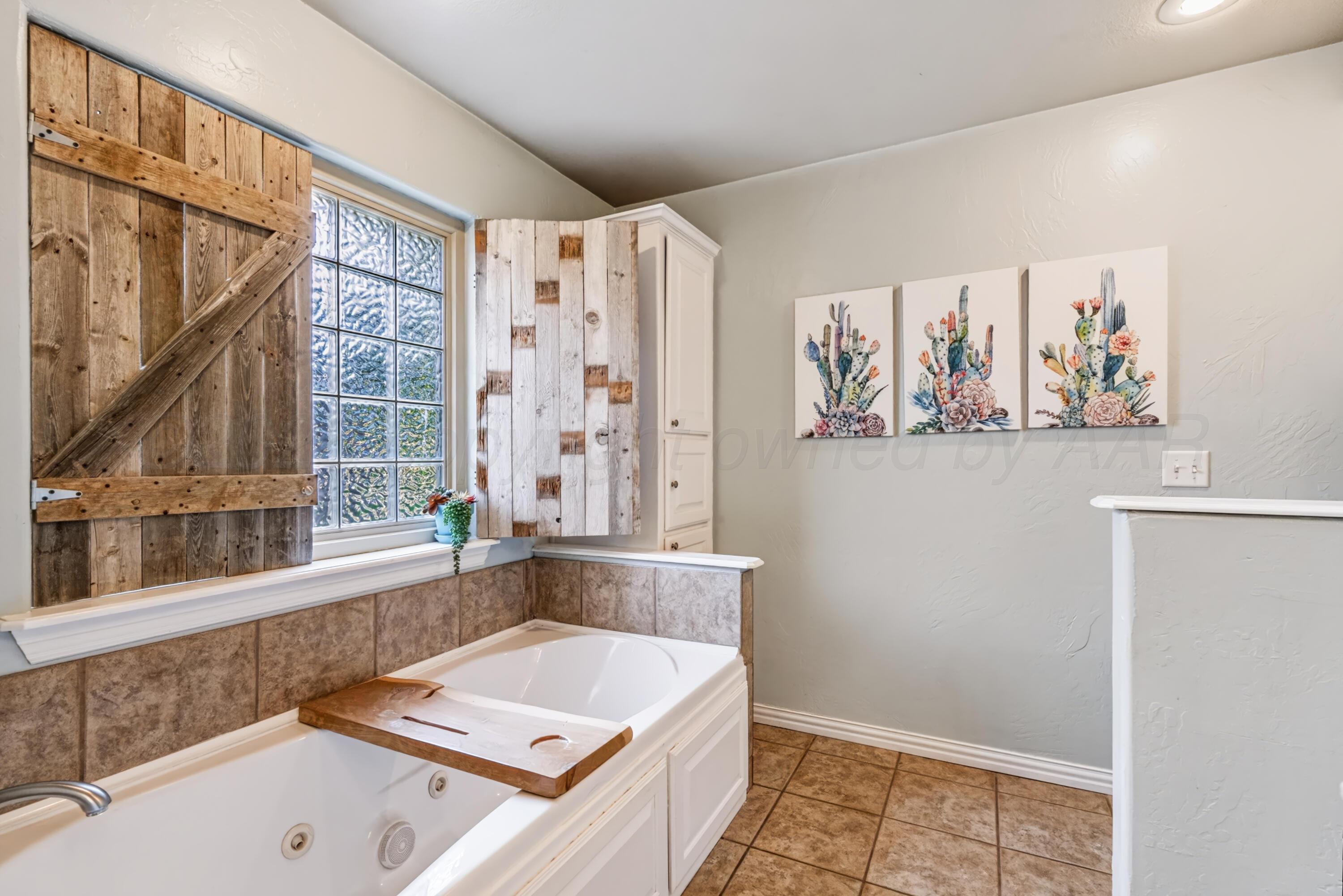 5805 S Bowie Street Property Photo 18