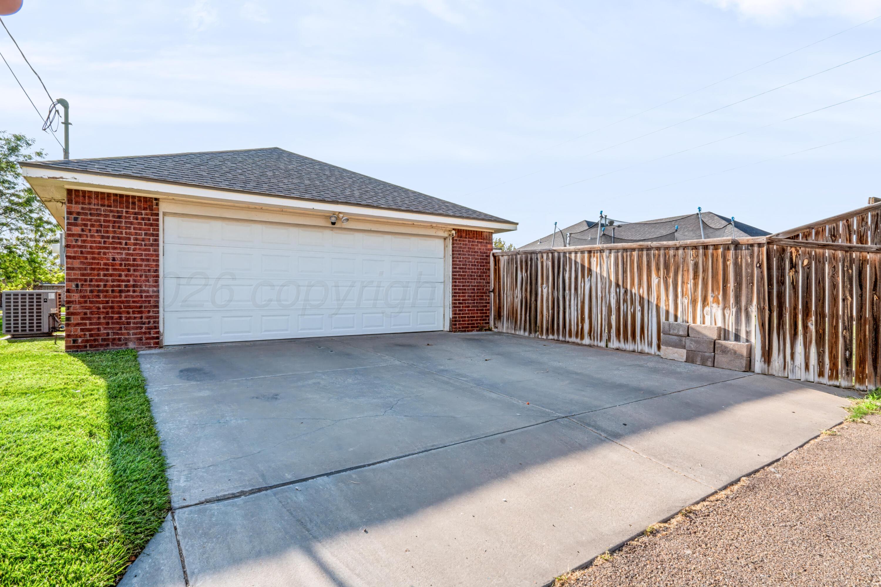 5805 S Bowie Street Property Photo 34