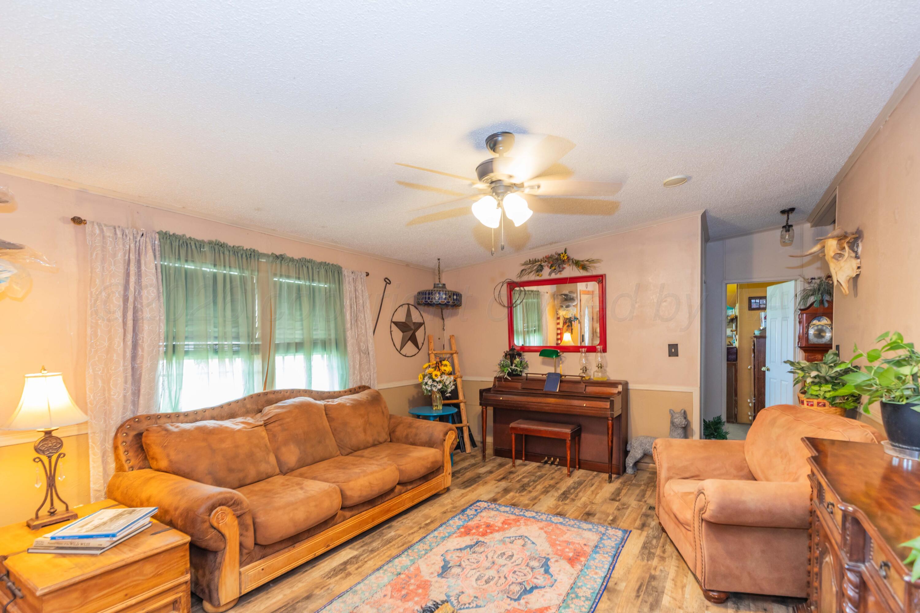 11061 Fox Street Property Photo 10