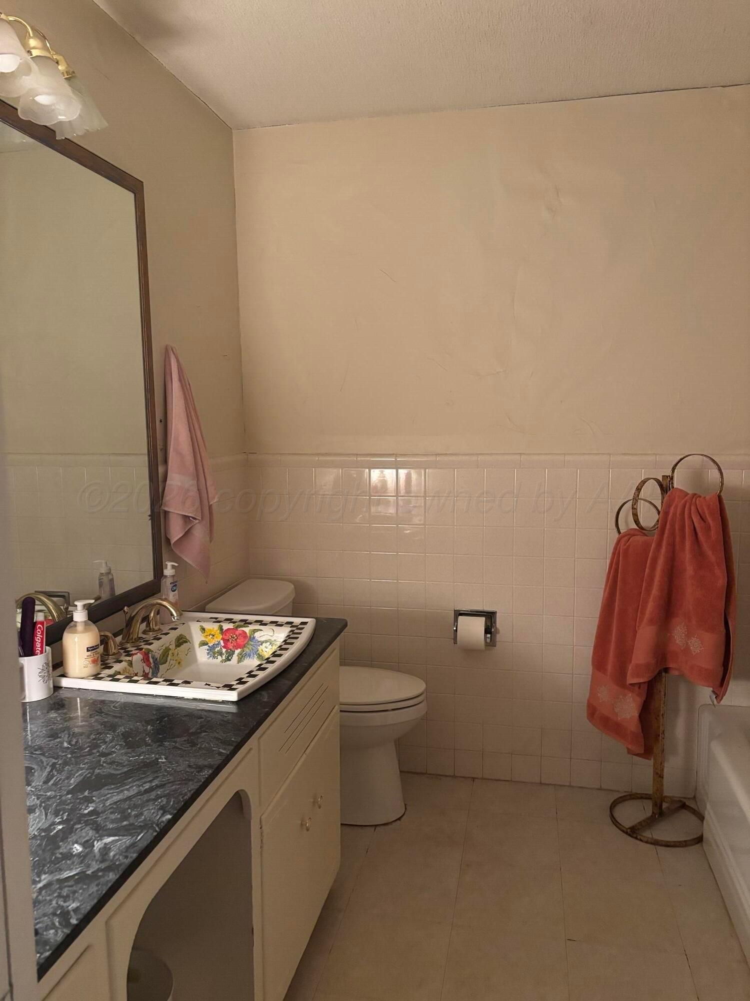 312 Arthur Street Property Photo 6